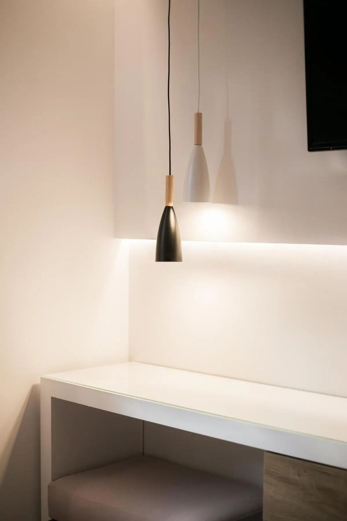 Decorative detail in Sunrise Village Hotel Apartments