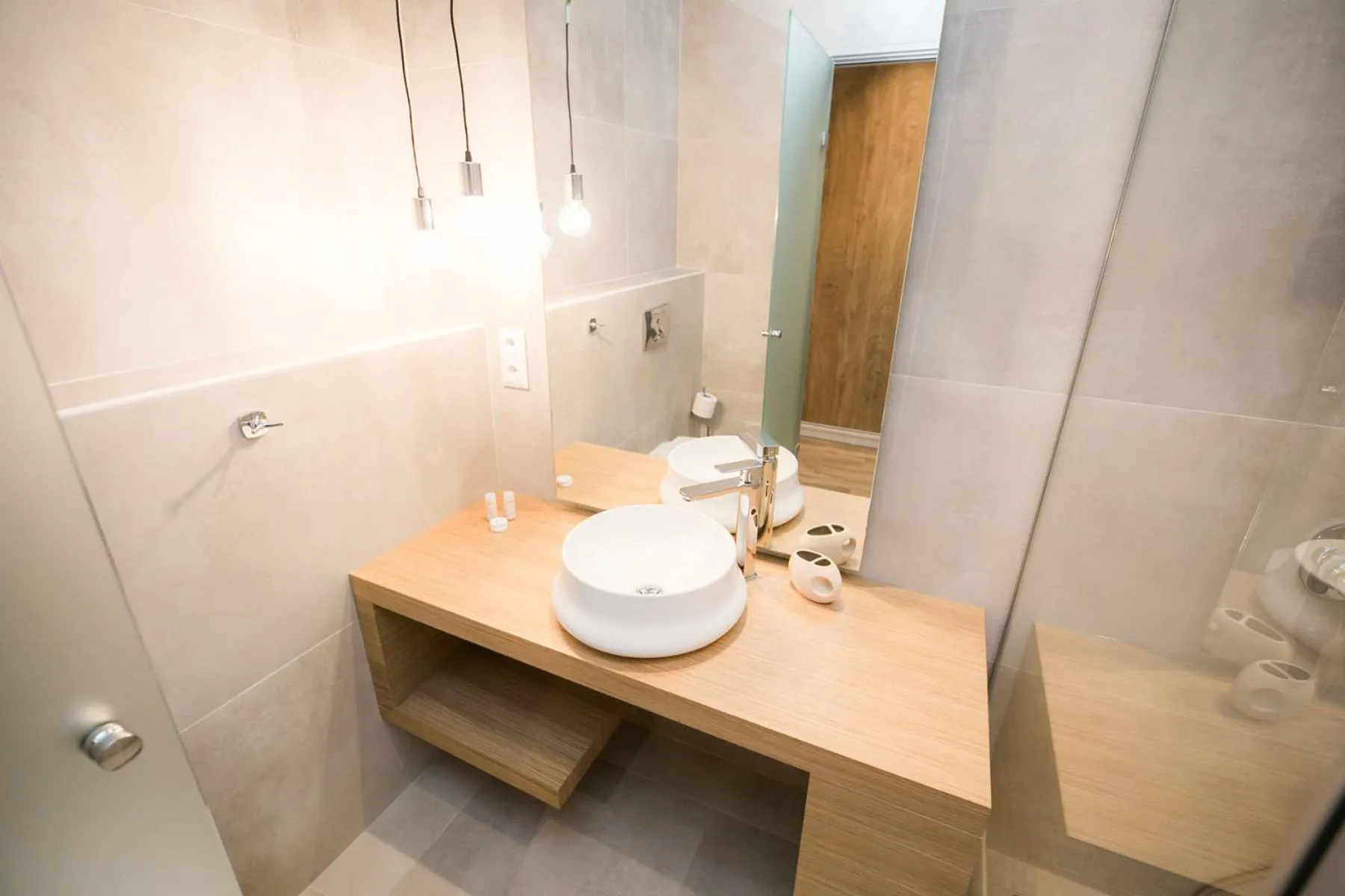 Bathroom in Sunrise Village Hotel Apartments