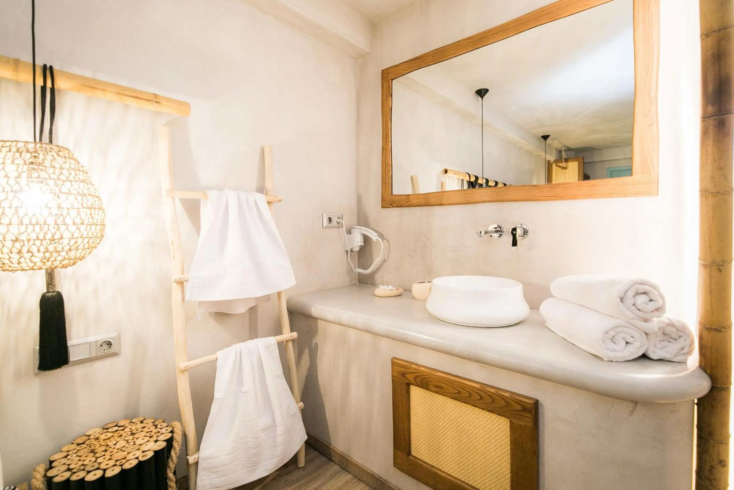 Bathroom in Sunrise Village Hotel Apartments