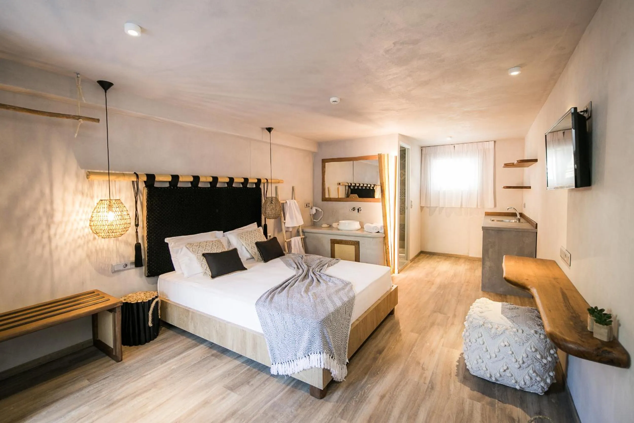 Bed in Sunrise Village Hotel Apartments