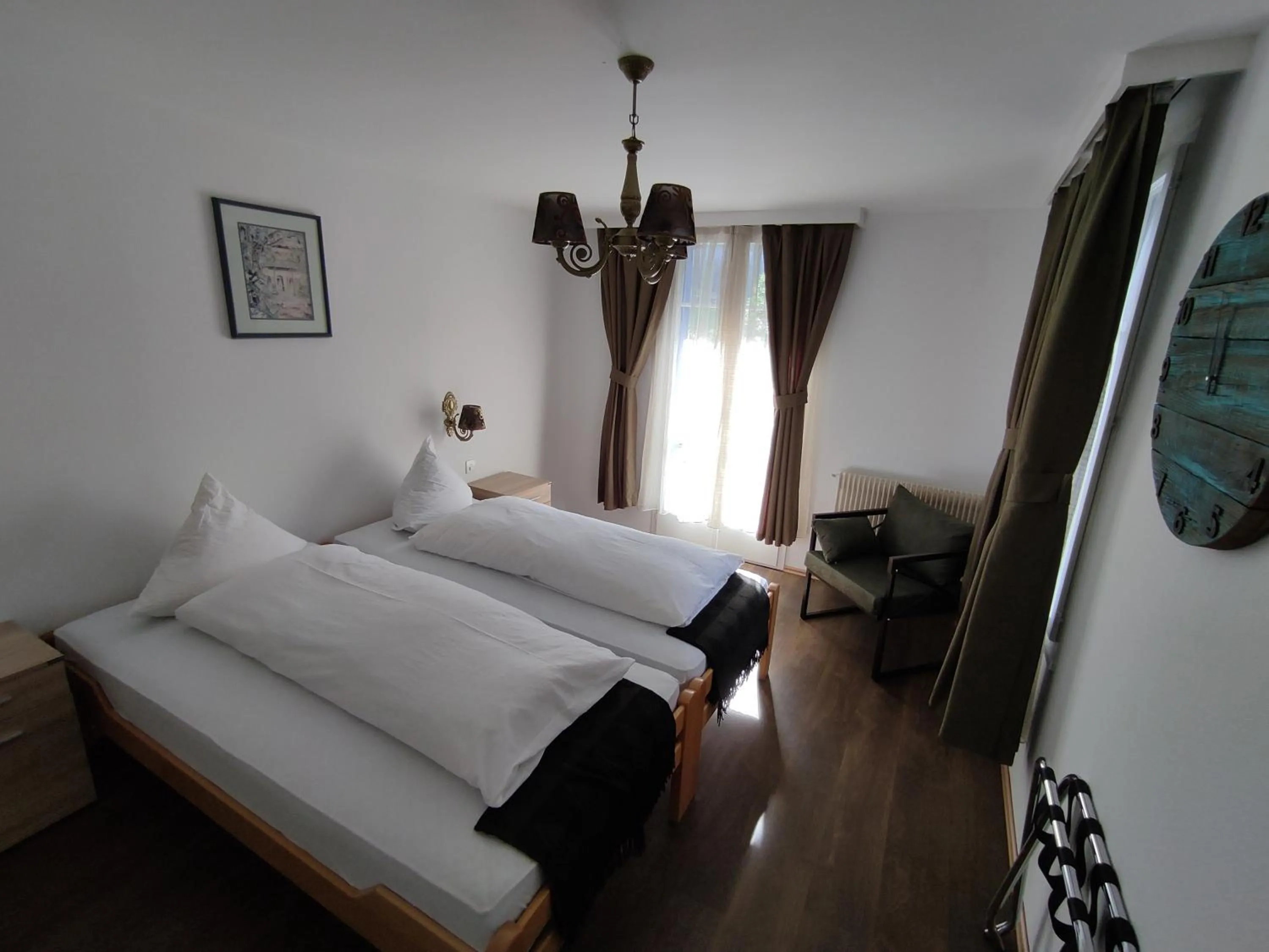 Photo of the whole room, Bed in Hotel Restaurant Jungfrau