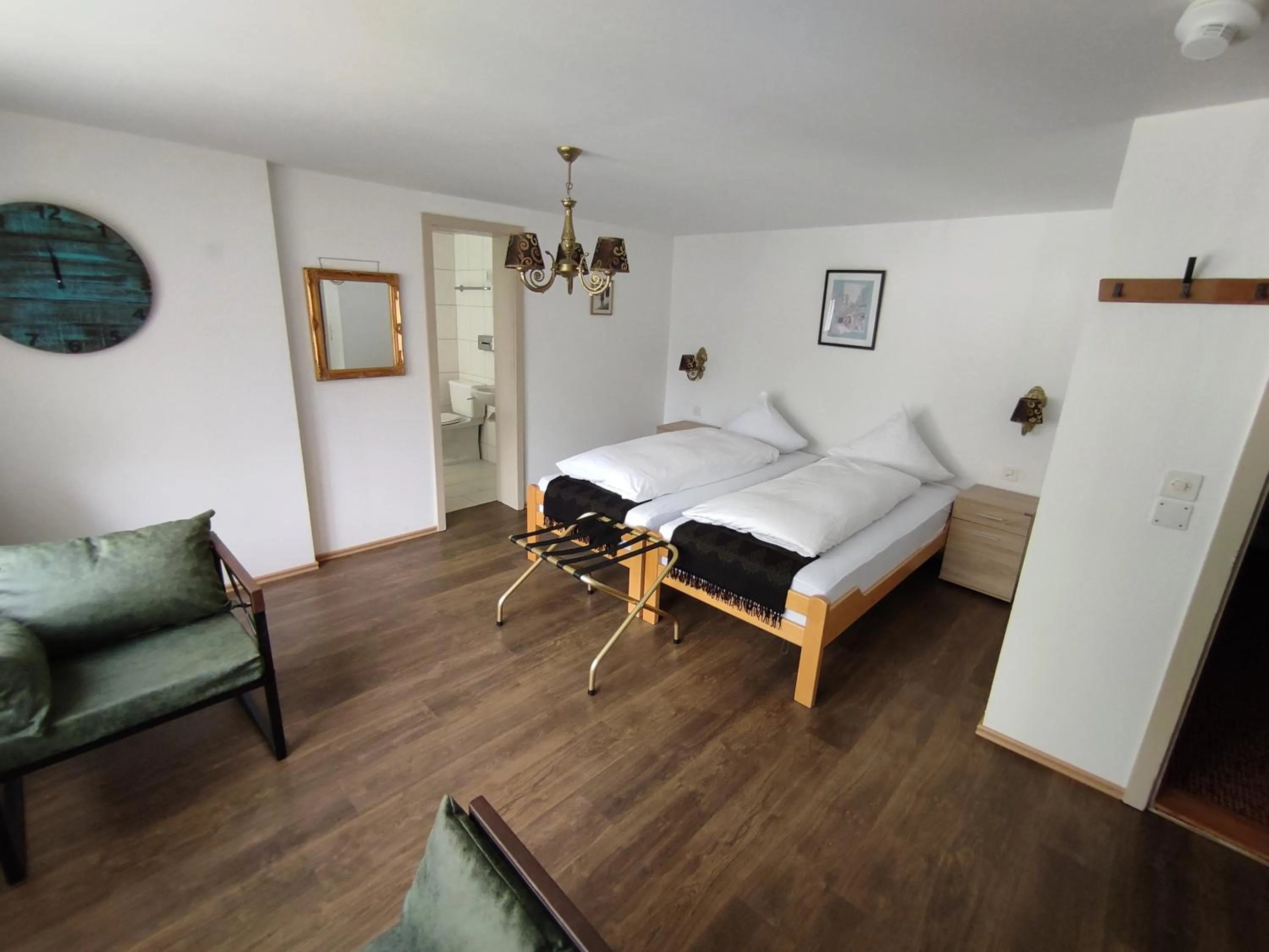 Photo of the whole room, Bed in Hotel Restaurant Jungfrau