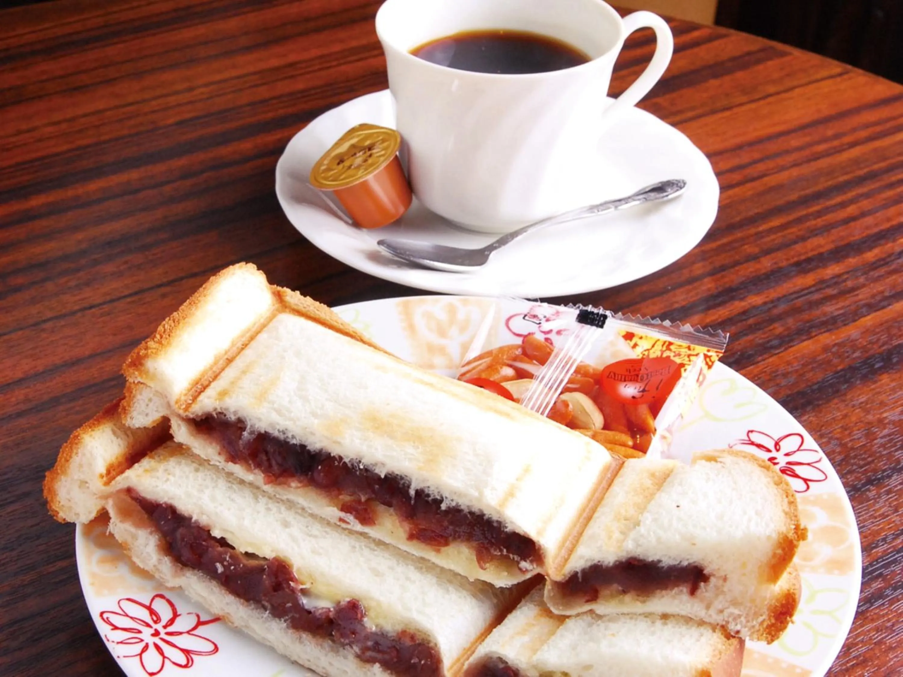 Restaurant/places to eat in Vessel Inn Sakae Station