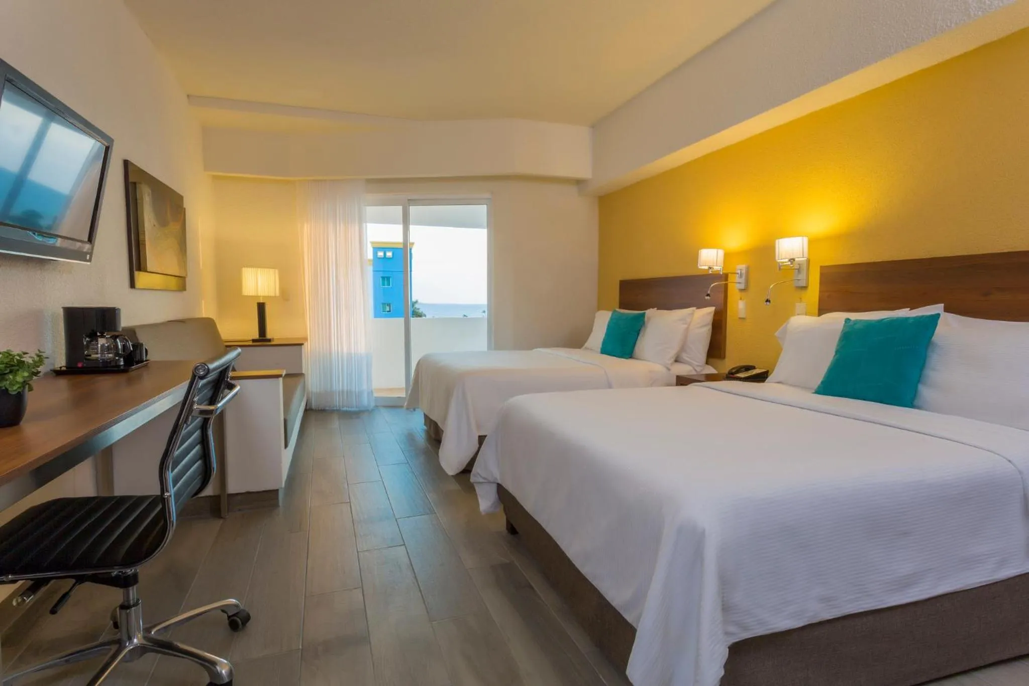 Bedroom in Gamma Campeche Malecon