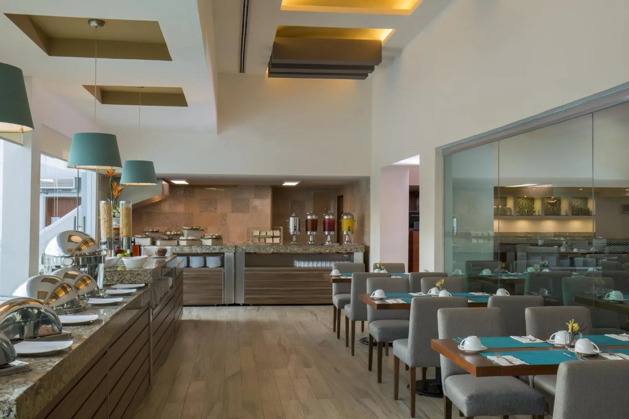 Restaurant/places to eat in Gamma Campeche Malecon