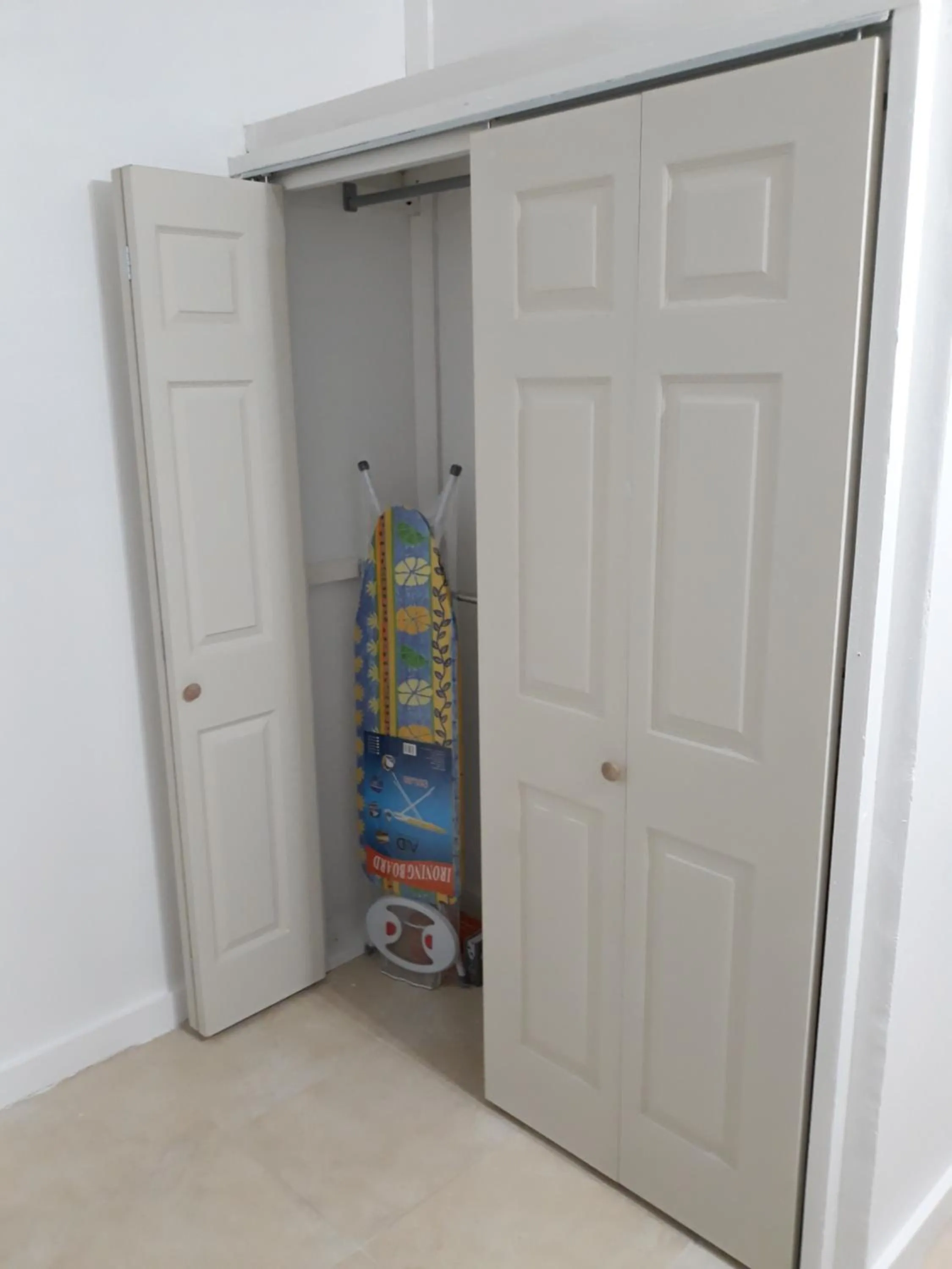 furniture in BELL At The Airport Suites Adults Only - Free Airport Transportation
