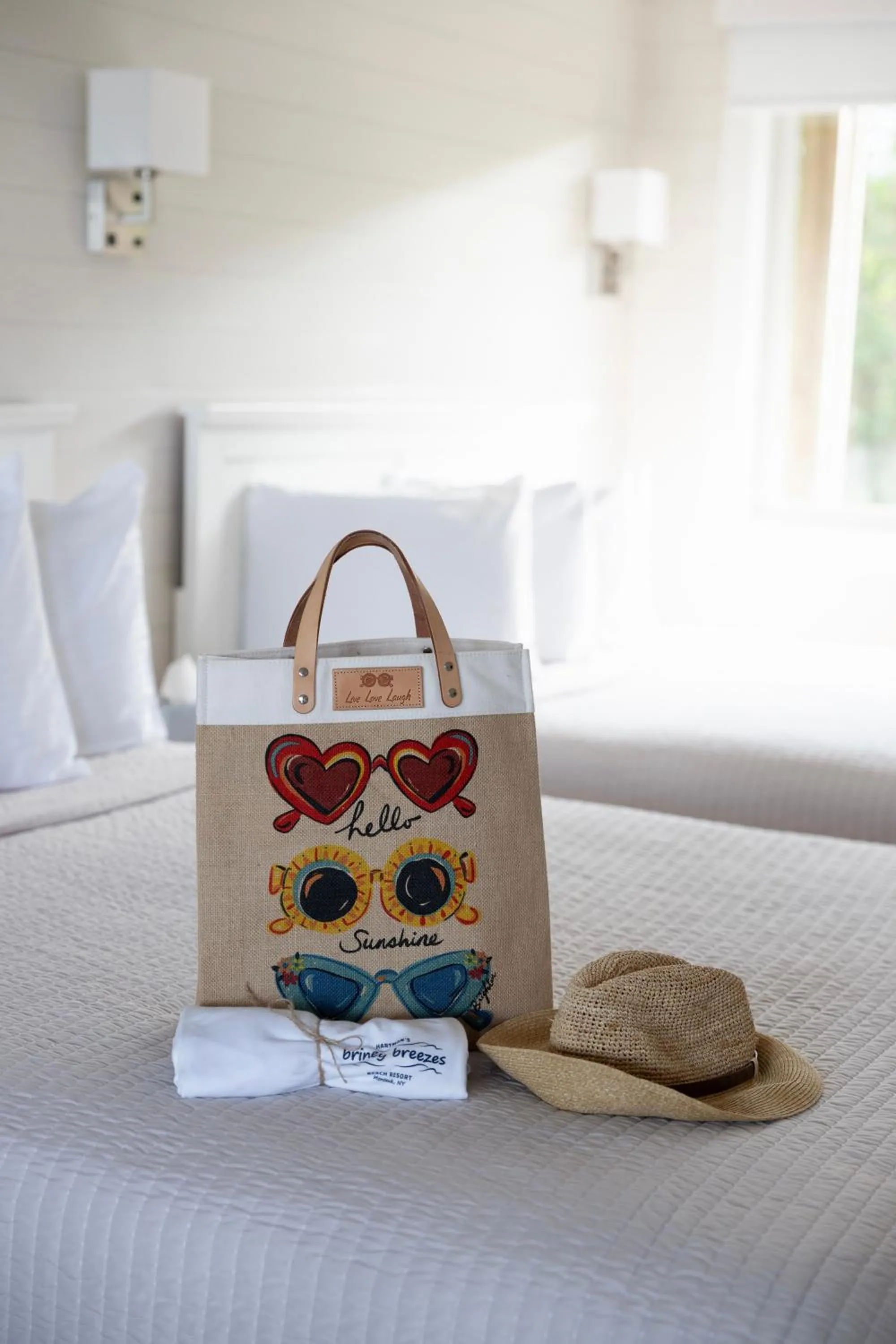 Bedroom, Bed in Hartman's Briney Breezes Beach Resort