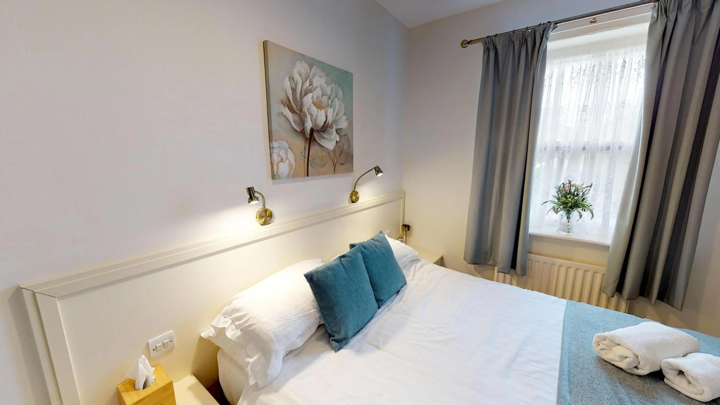 Bedroom, Bed in Black Swan