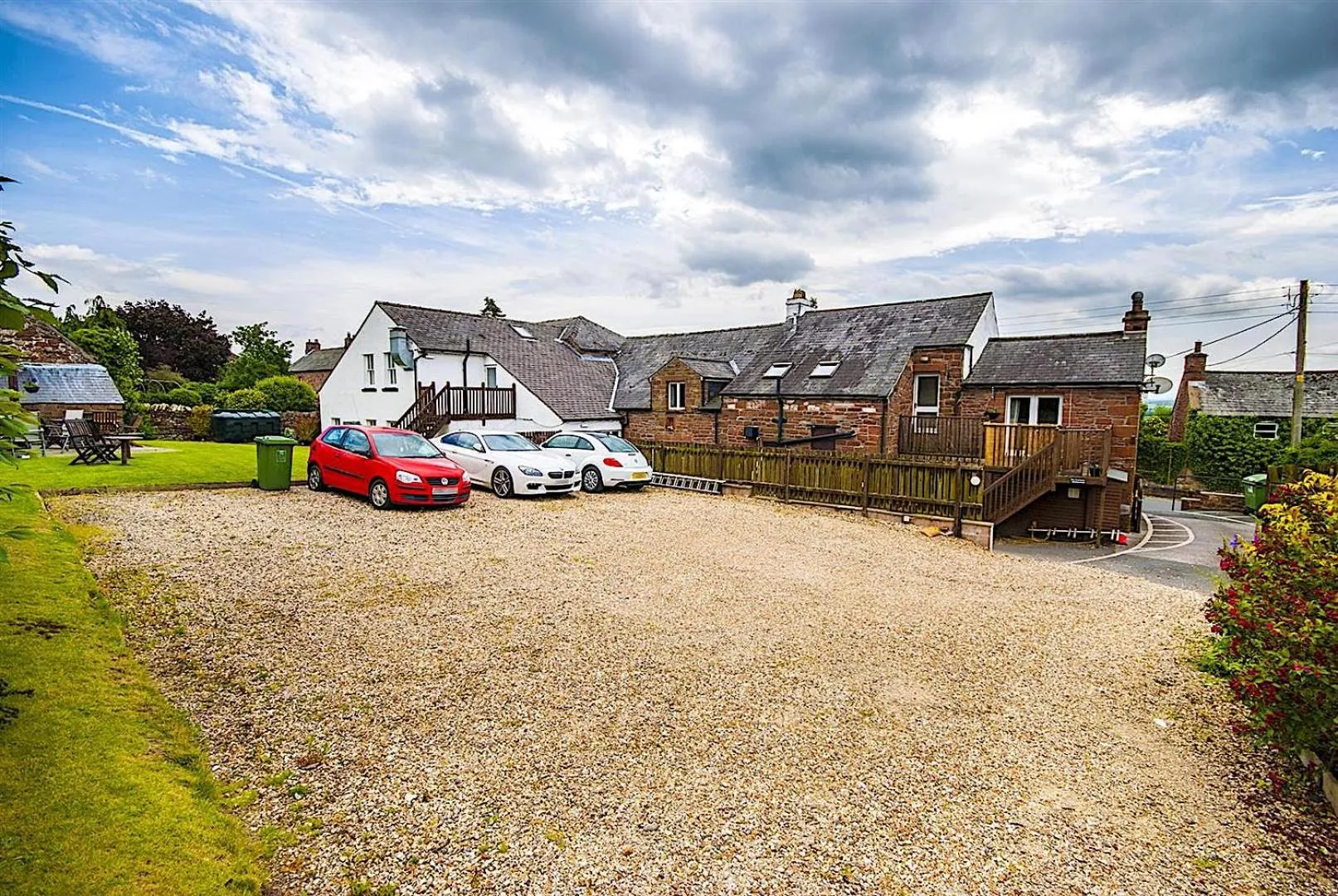 Parking in Black Swan