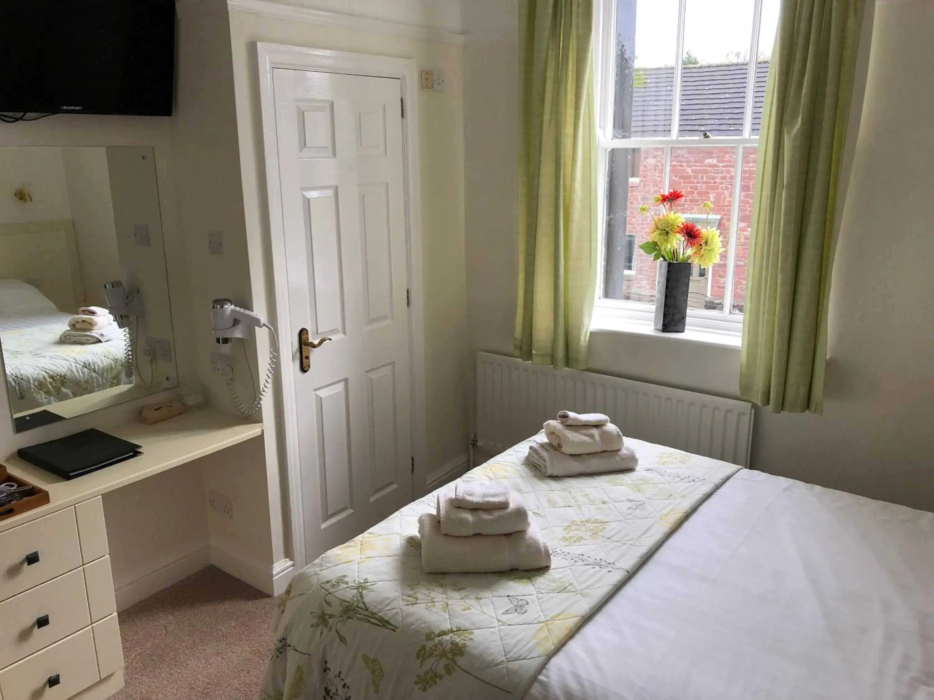 Double Room in Black Swan Double Room in Black Swan