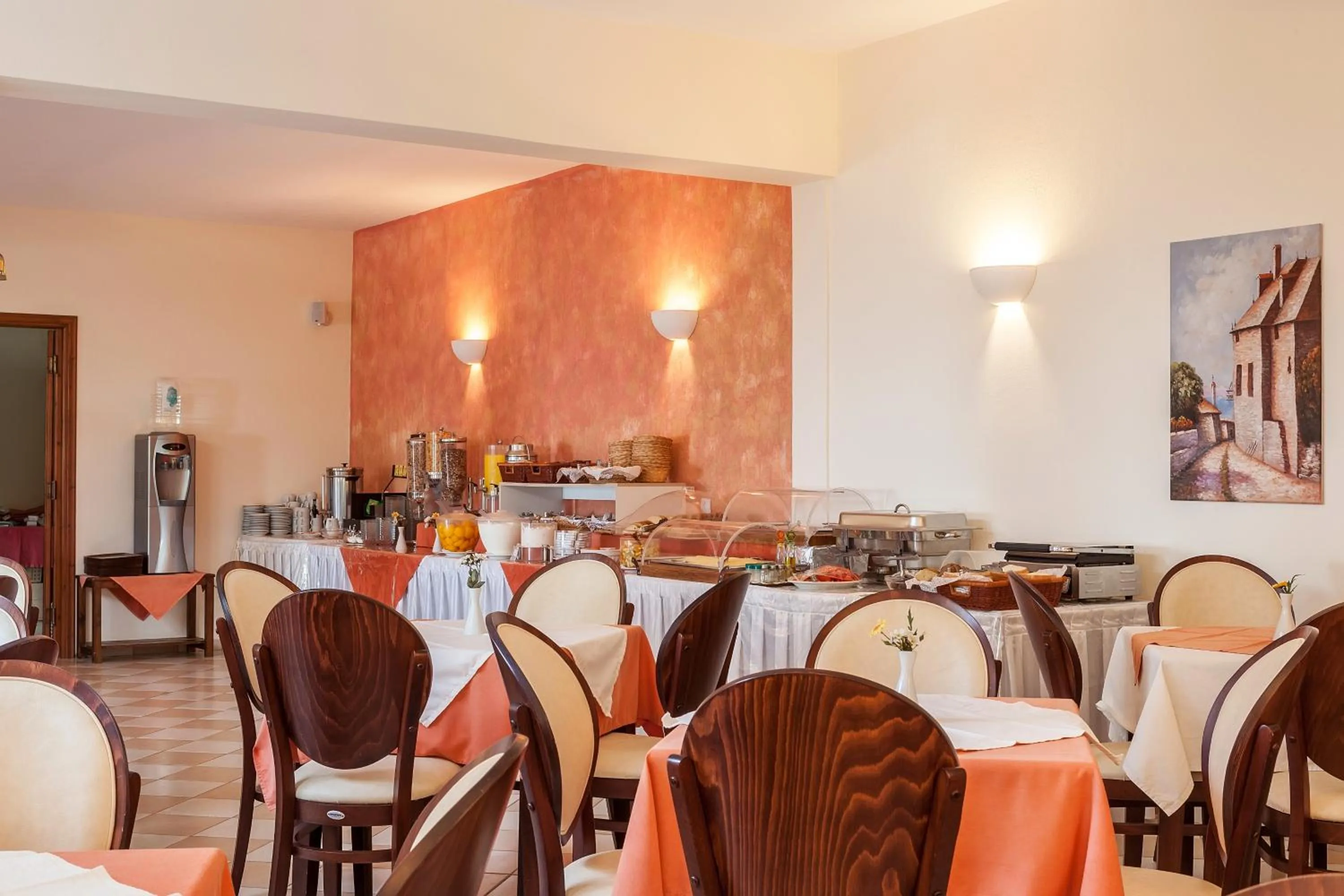 Restaurant/places to eat in Aeolos Hotel