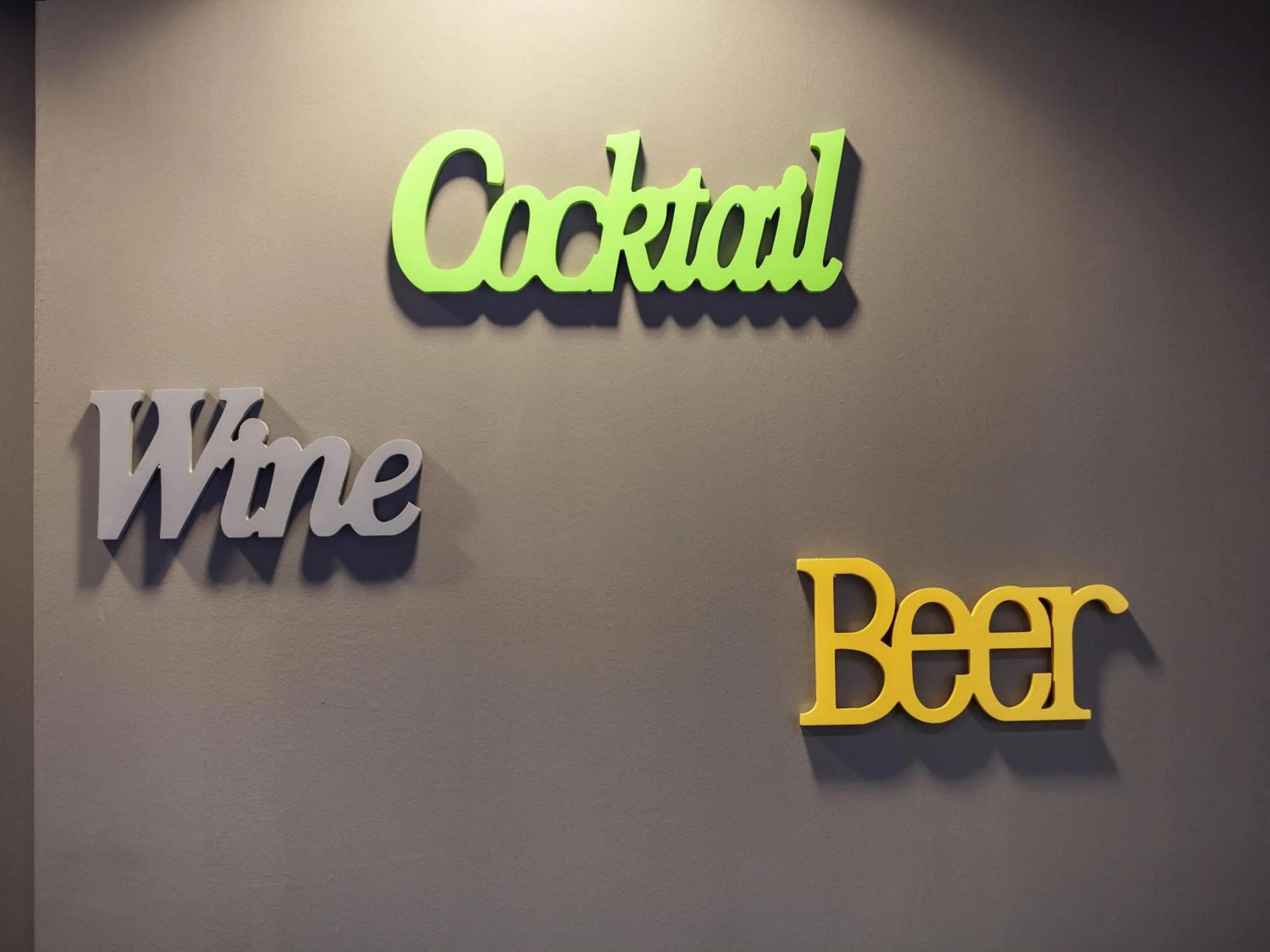 Lounge or bar in Ibis Styles Brindisi