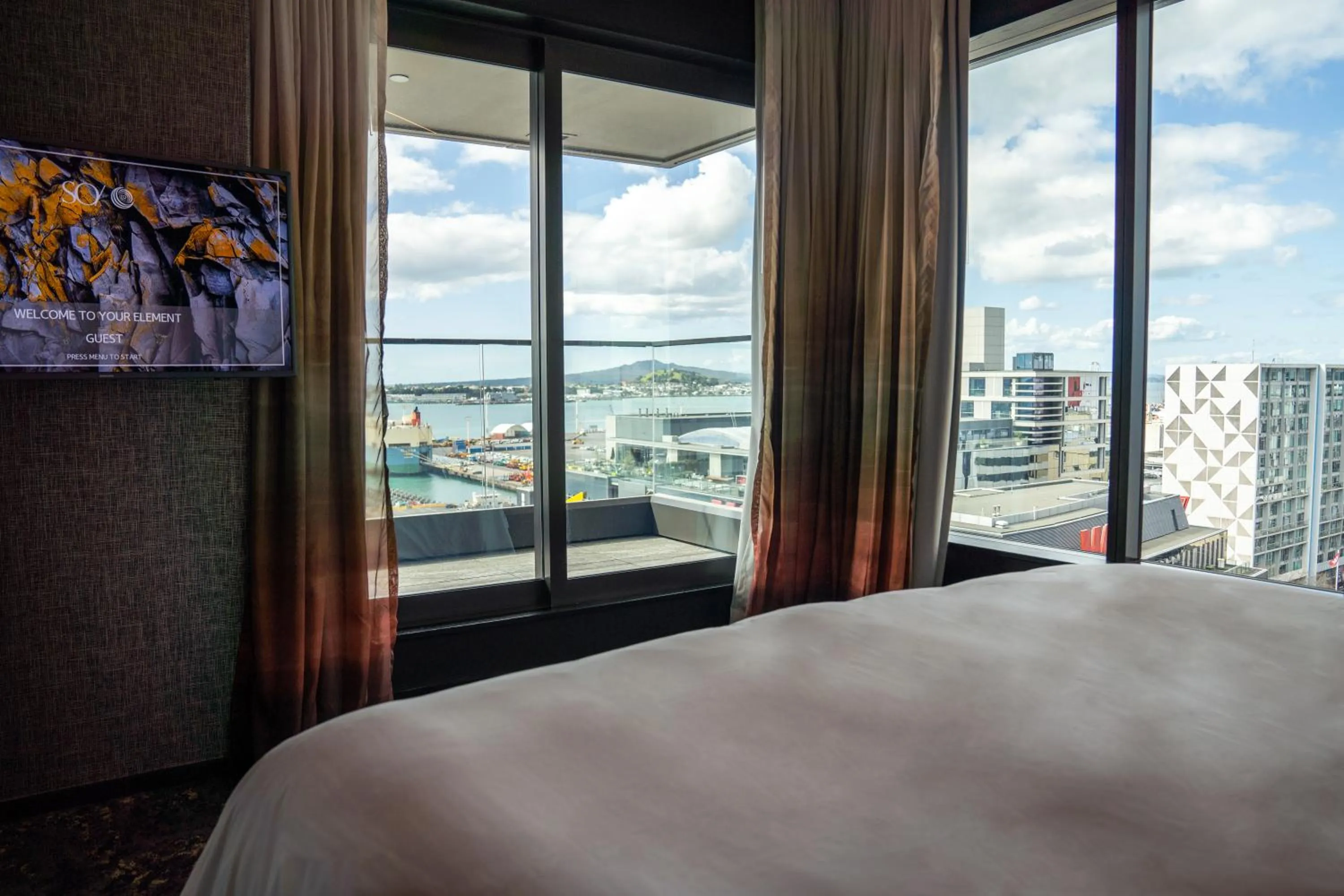 Bedroom, Bed in SO/ Auckland