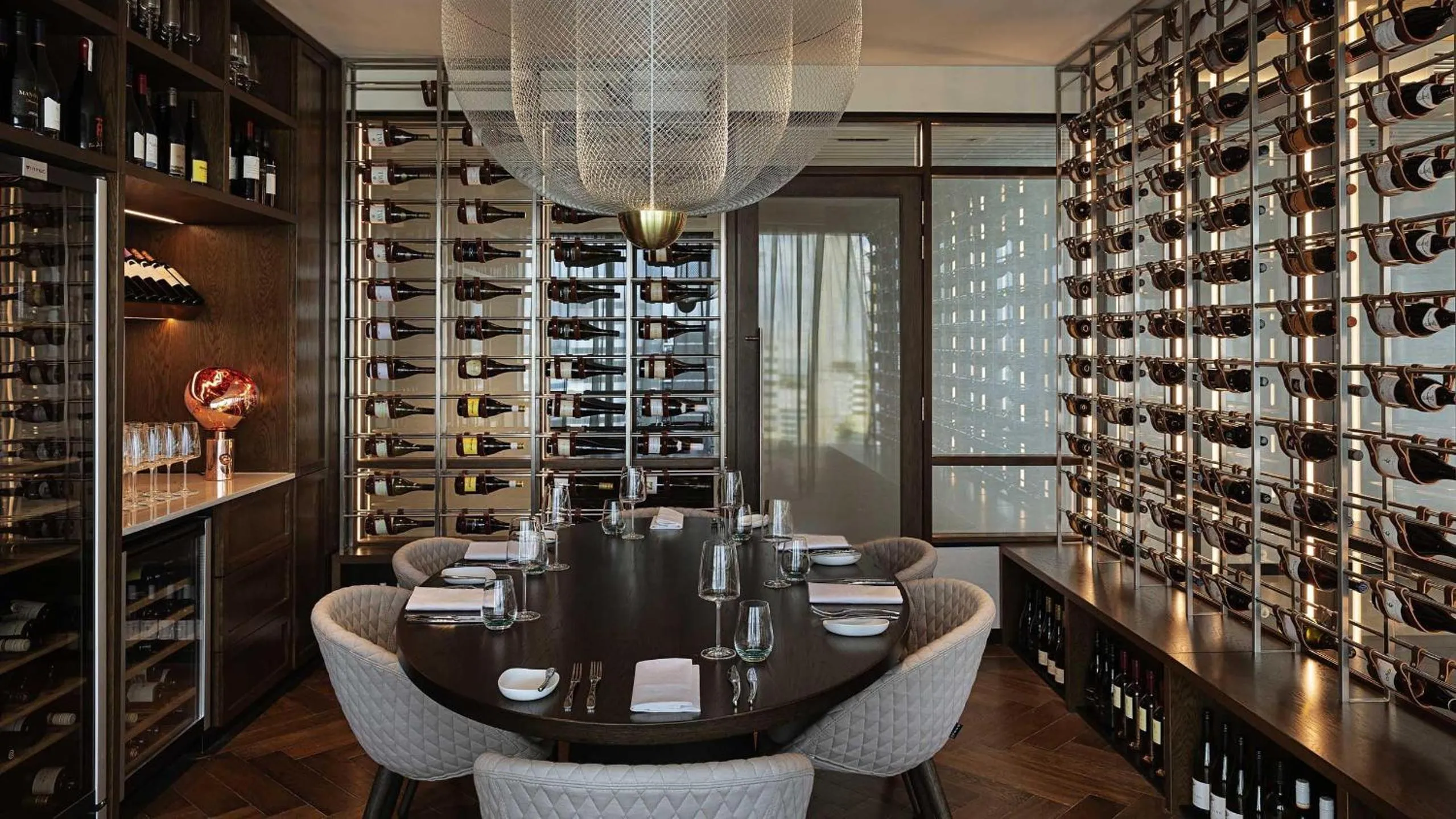 Restaurant/places to eat in SO/ Auckland