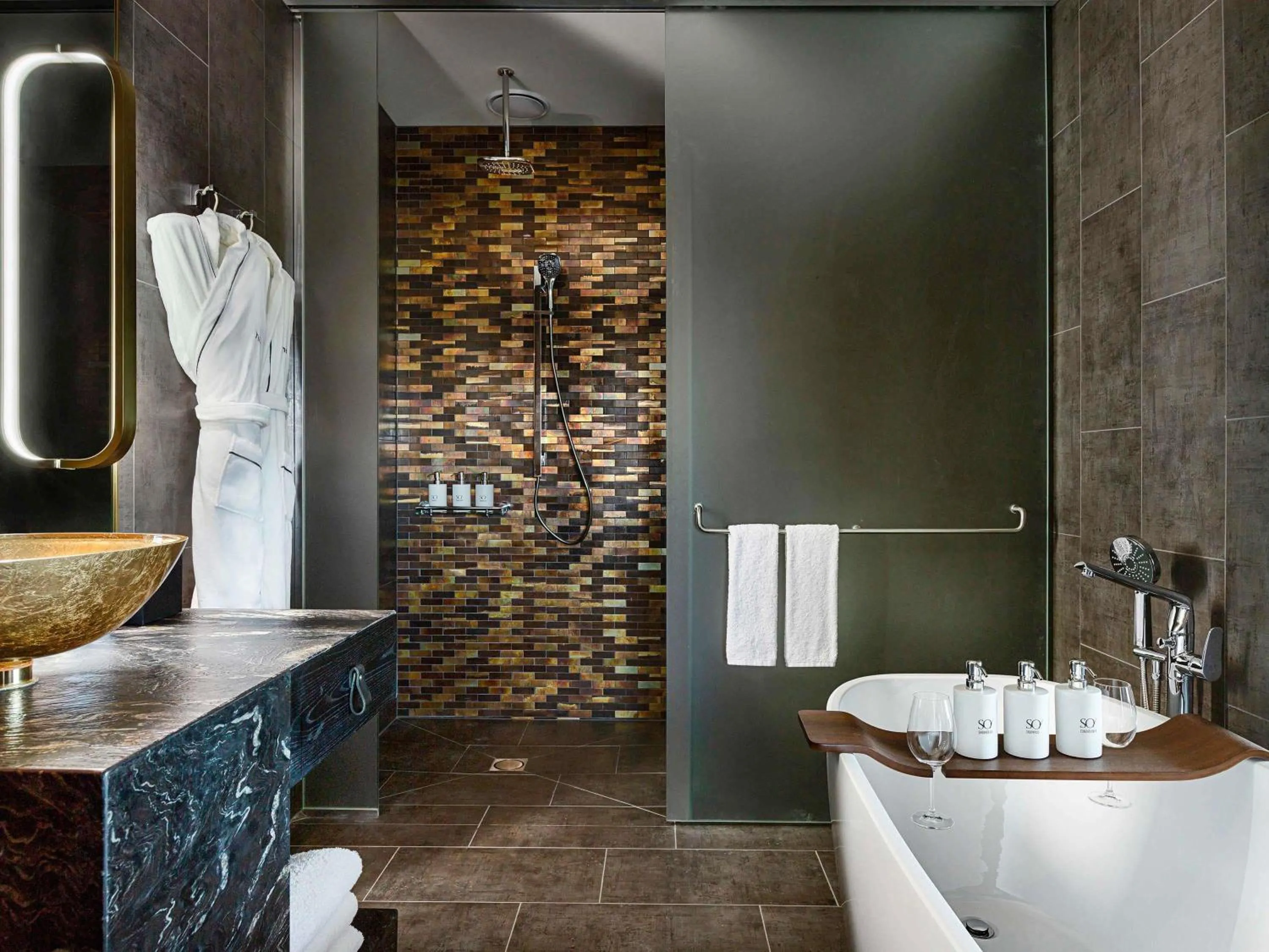 Bedroom in SO/ Auckland