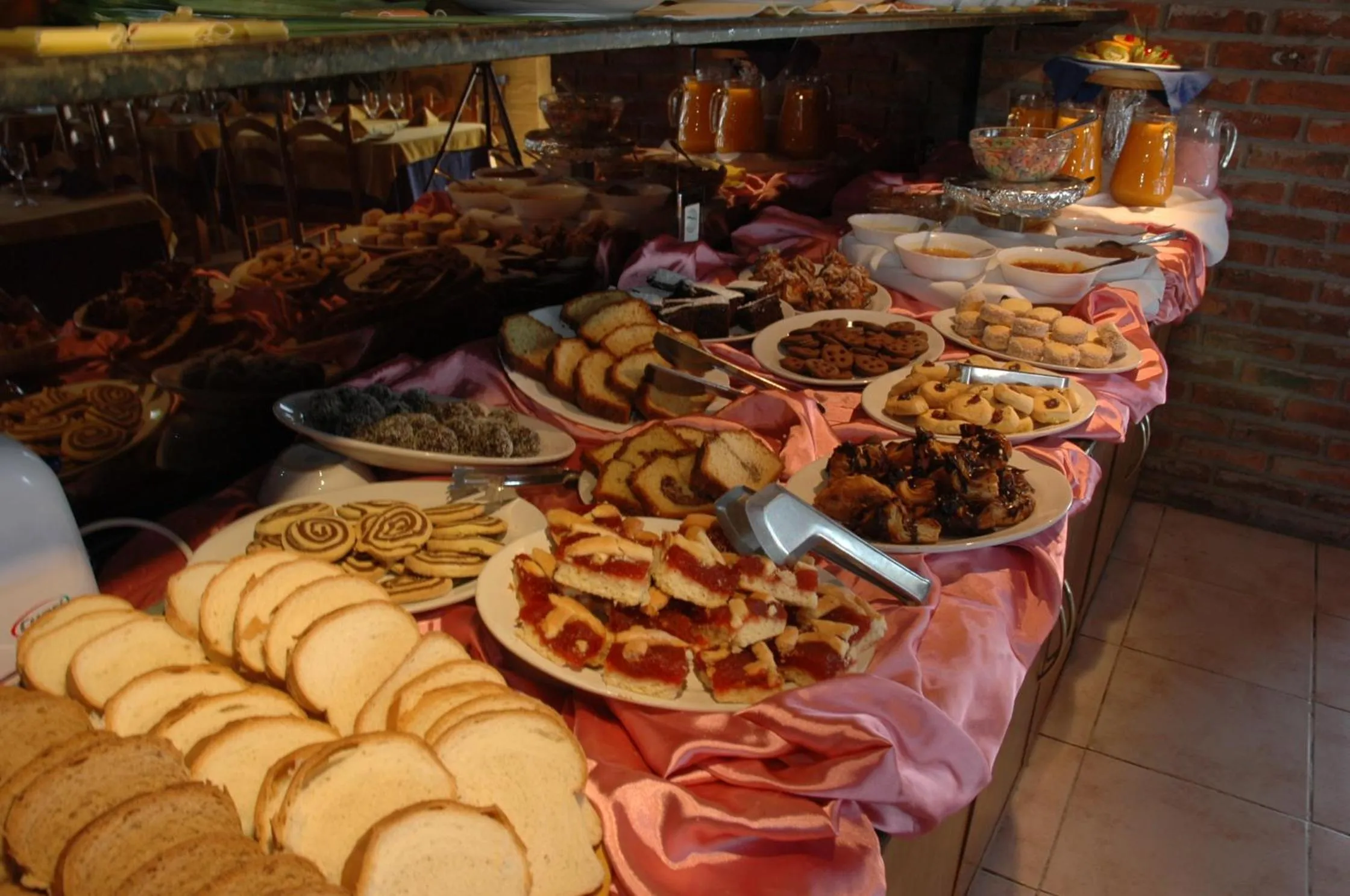 Food and drinks in Arapey Oasis Termal Hotel