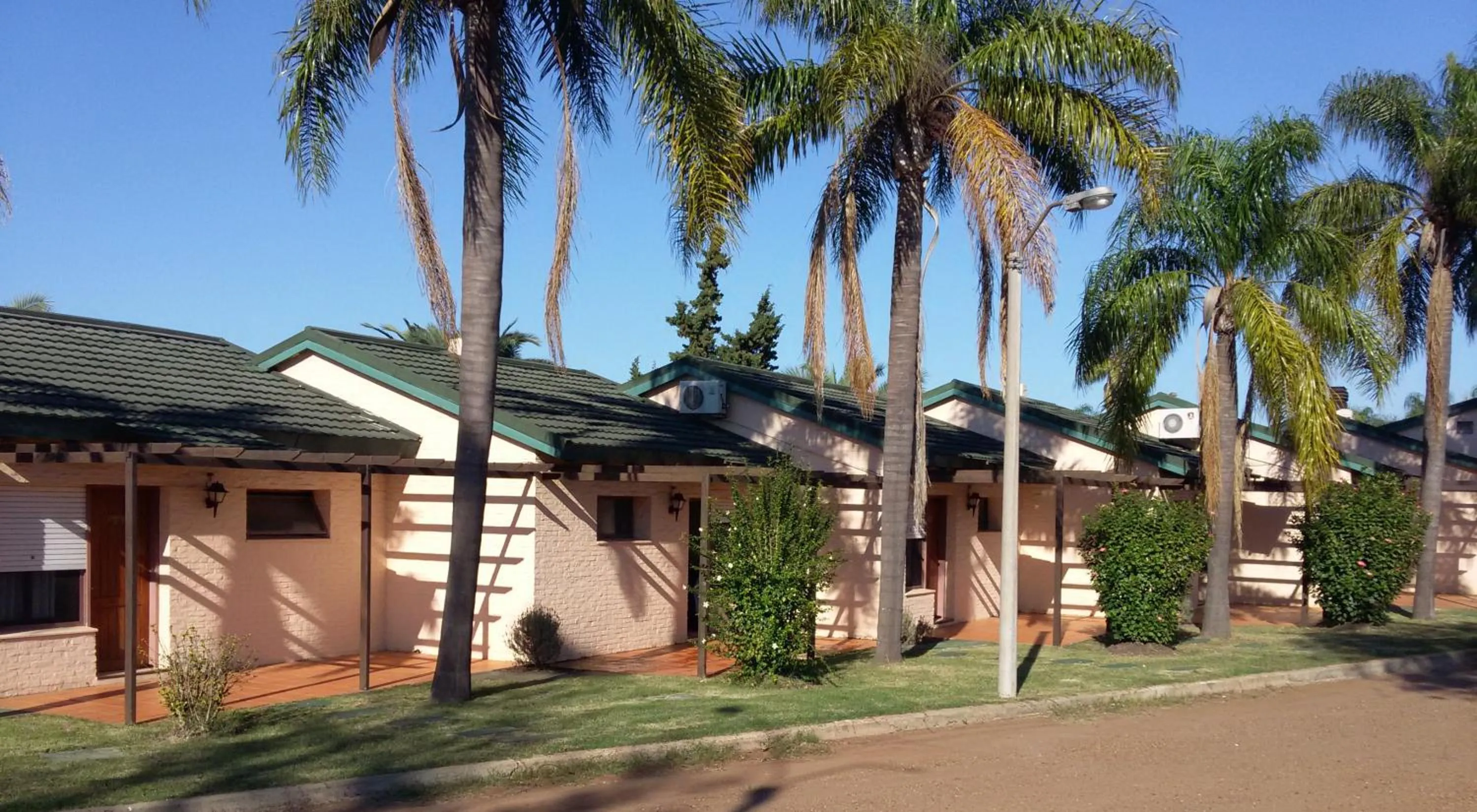 Quiet street view in Arapey Oasis Termal Hotel