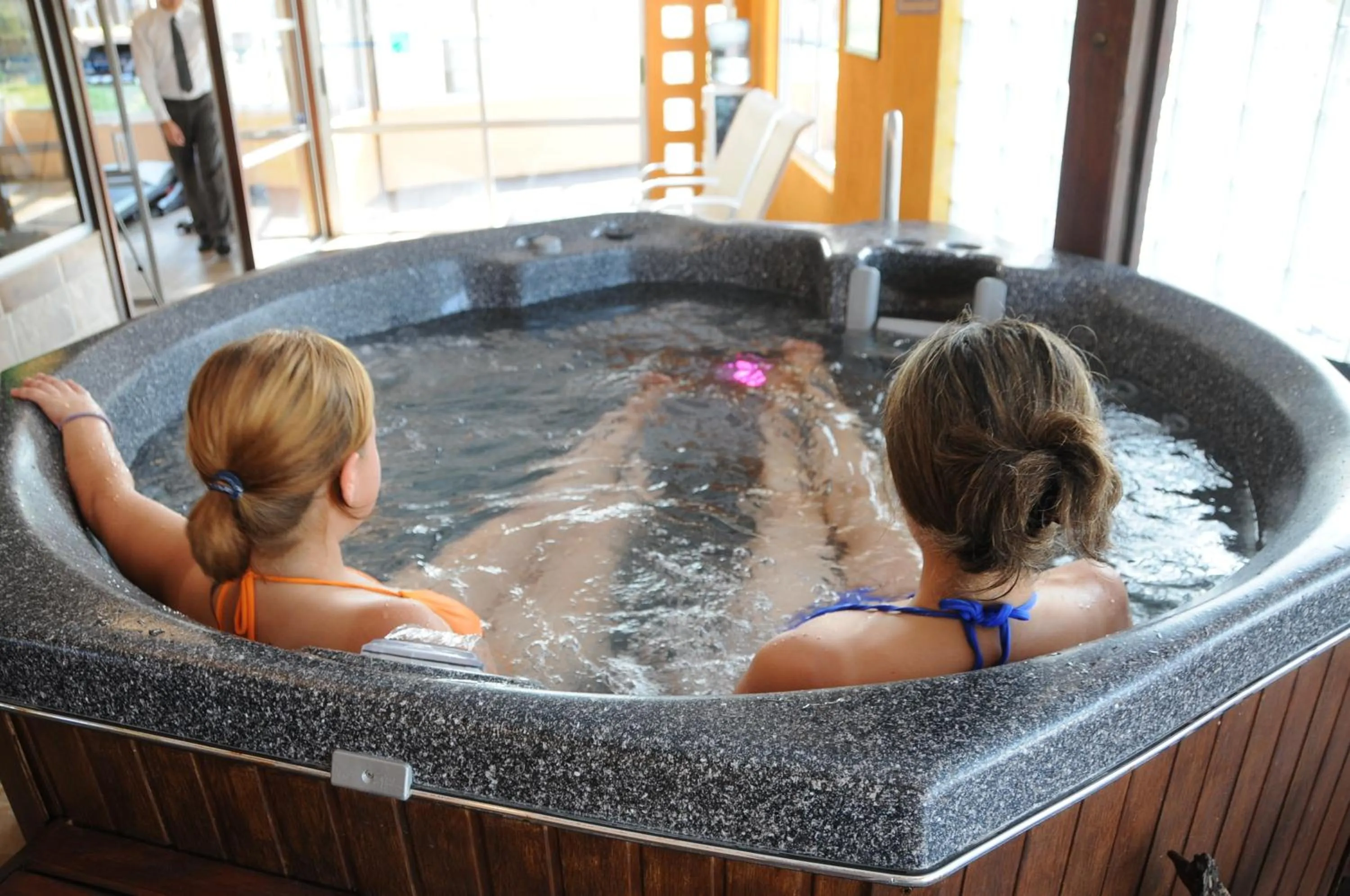 People in Arapey Oasis Termal Hotel