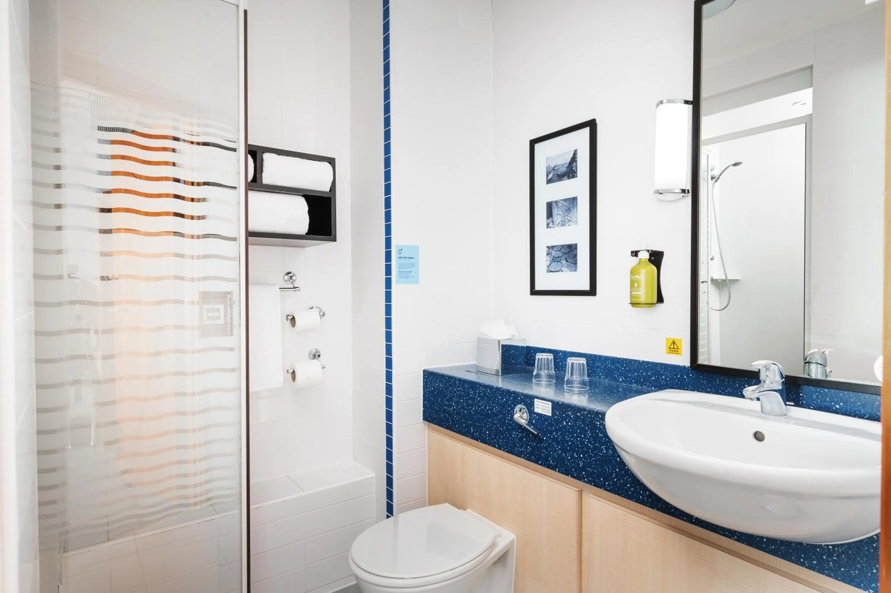 Shower in Holiday Inn Express Shrewsbury by IHG