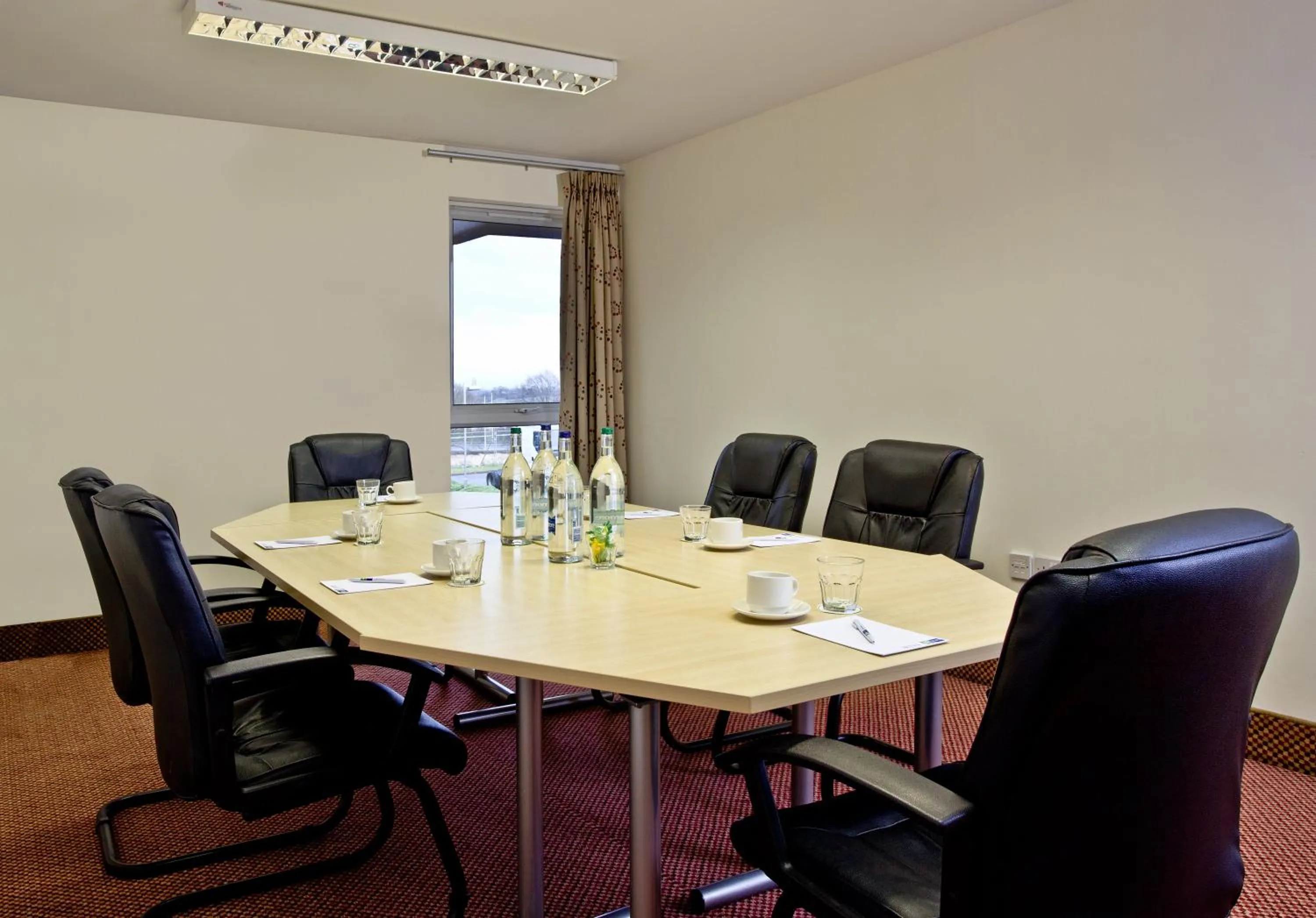 Meeting/conference room in Holiday Inn Express Shrewsbury by IHG
