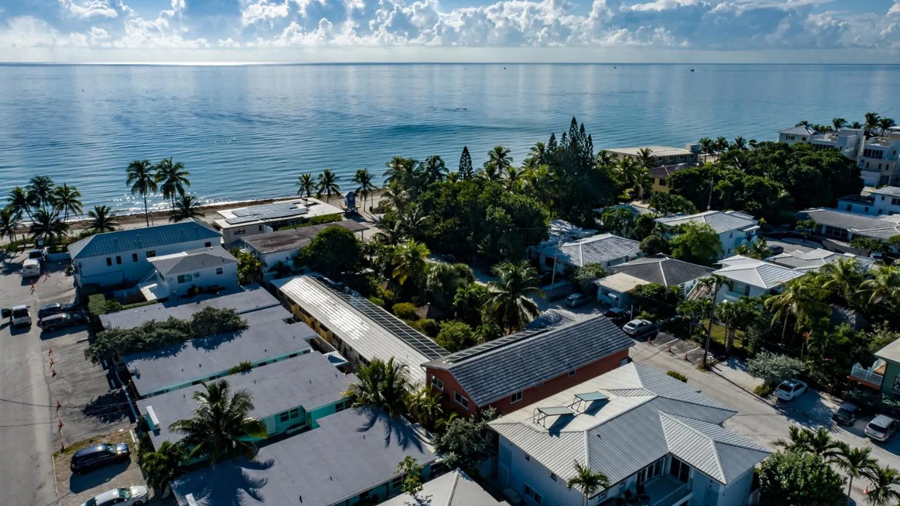 Property building in The Desoto - Oceanview Inn