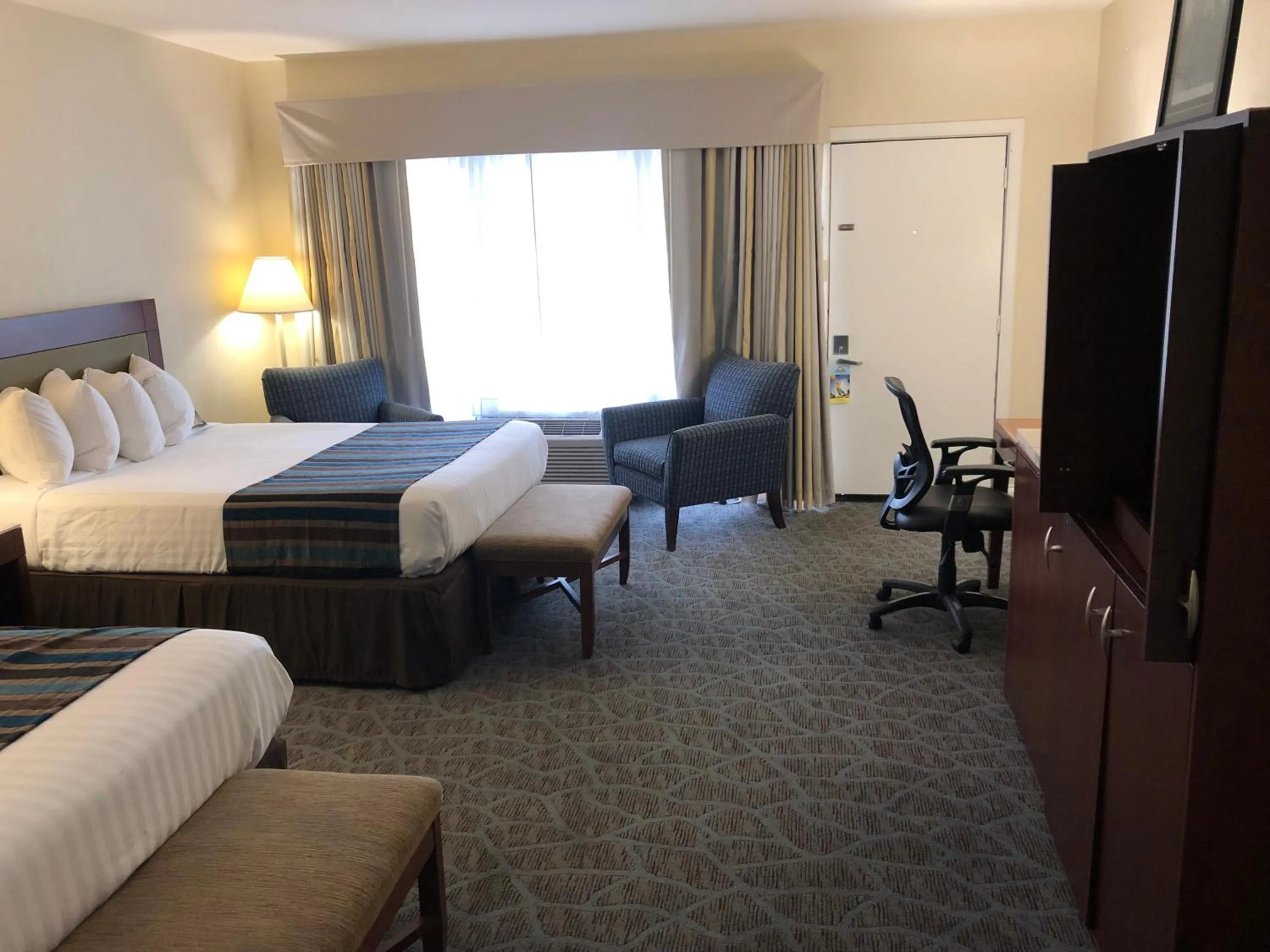 Bed in Days Inn by Wyndham Natchez