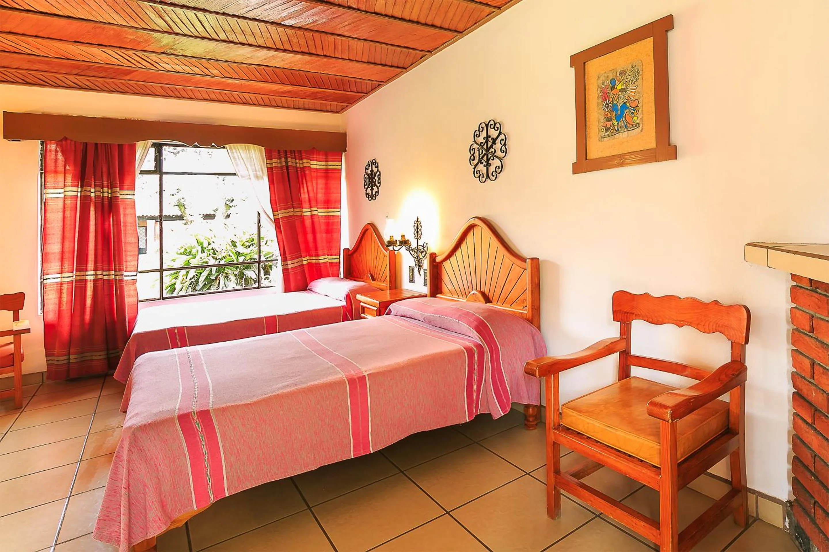 Bed in Hotel Pie de la Sierra