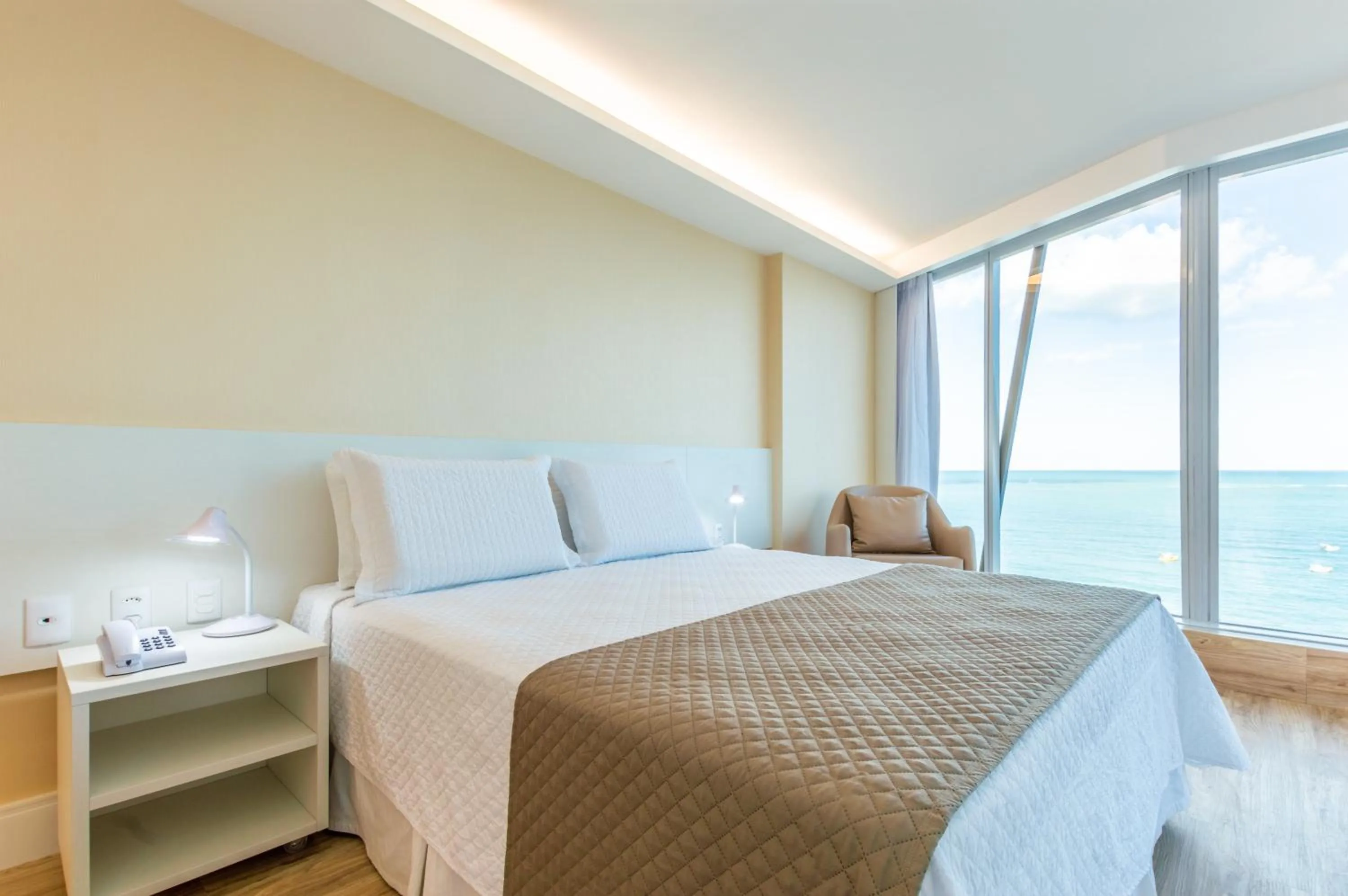 Photo of the whole room, Bed in Hotel Brisa Suítes Pajuçara