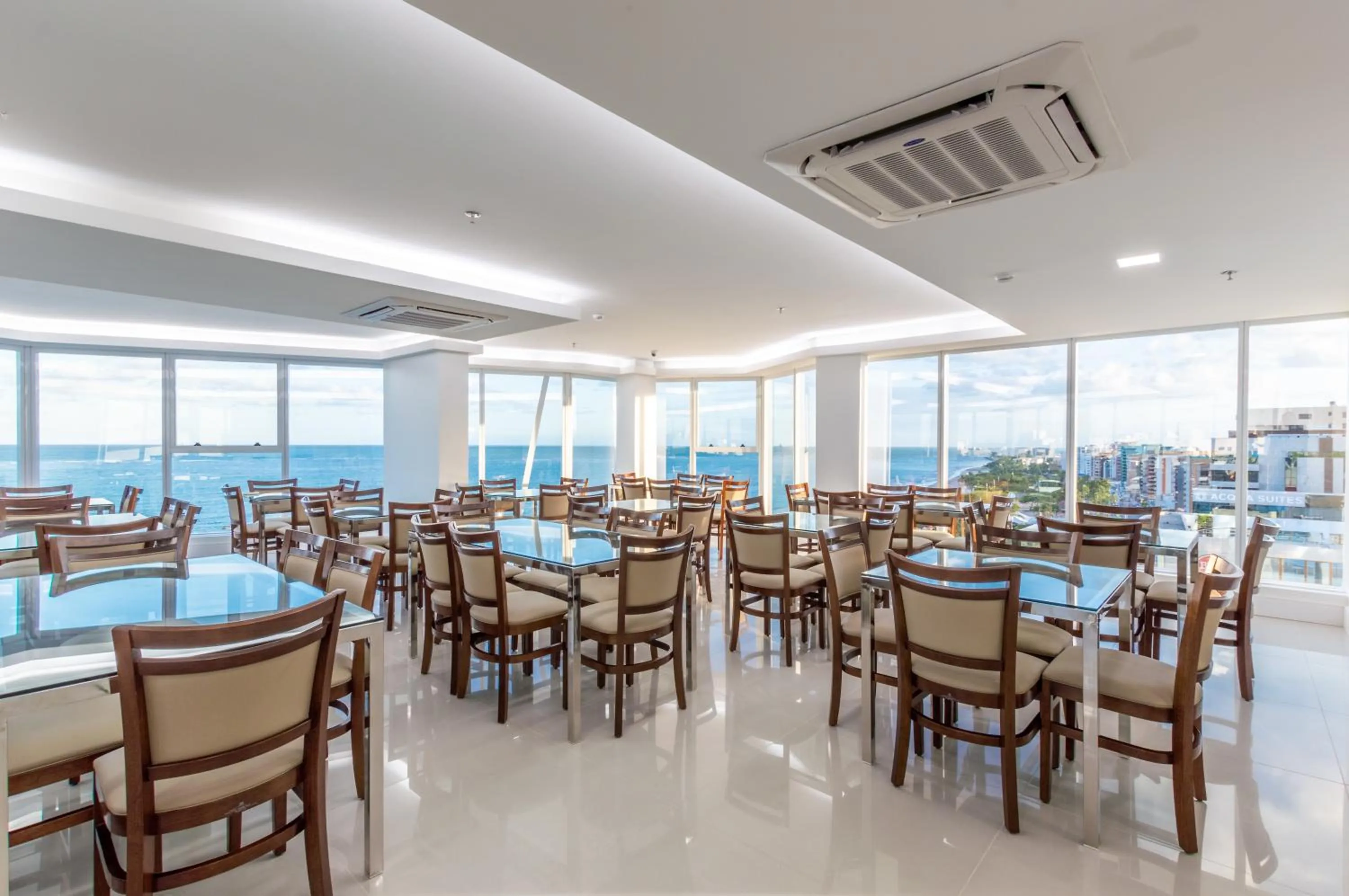 Restaurant/places to eat in Hotel Brisa Suítes Pajuçara