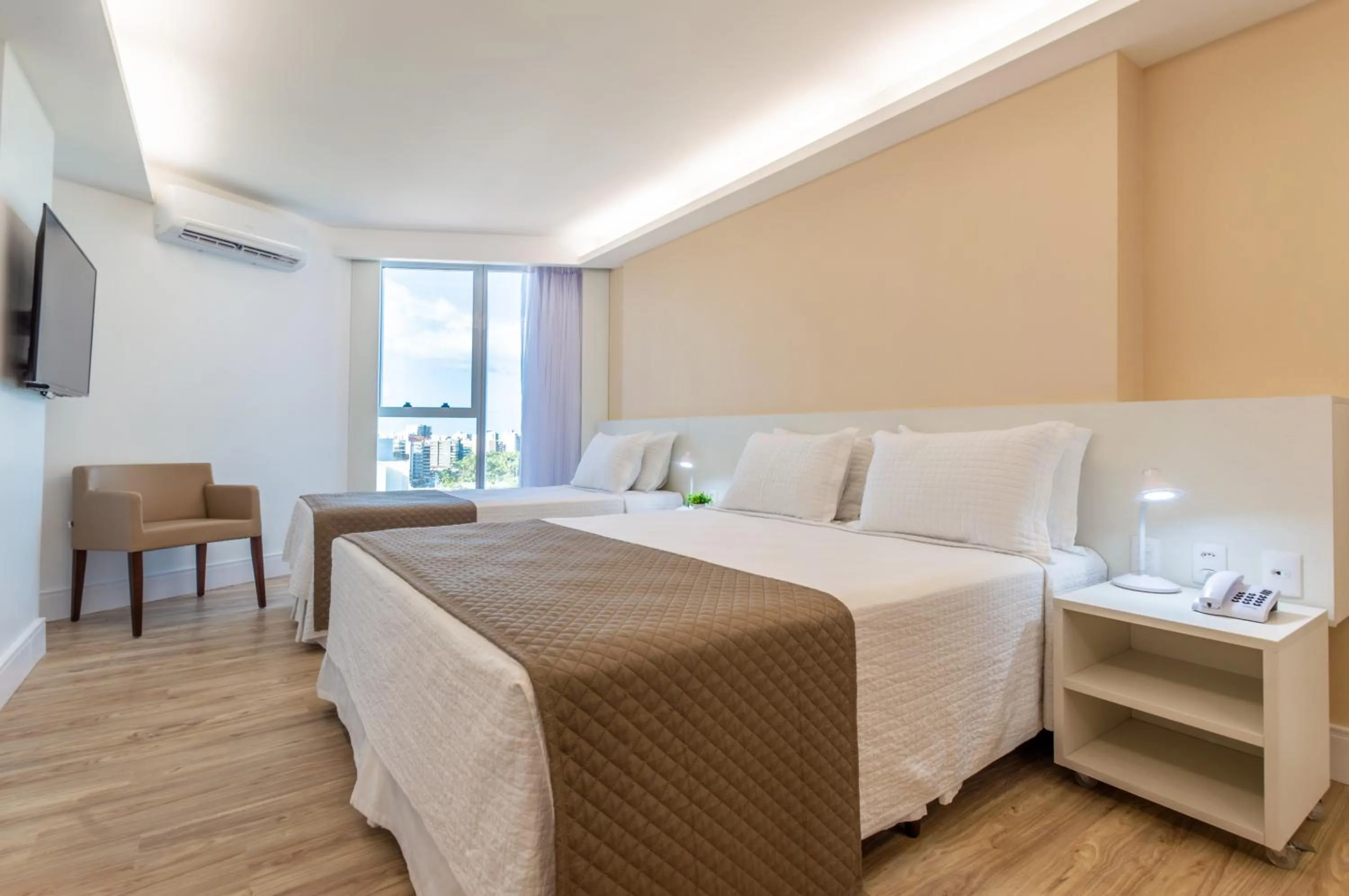 Photo of the whole room, Bed in Hotel Brisa Suítes Pajuçara