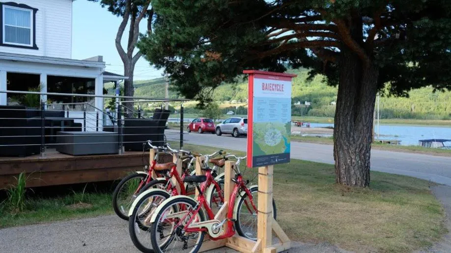 Cycling in Domaine Belle Plage