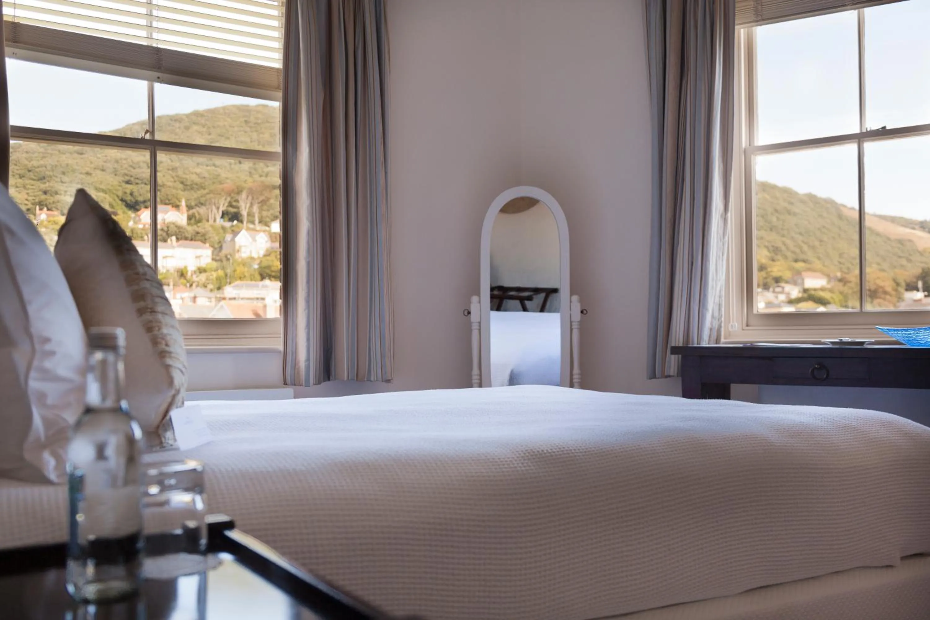 Bedroom, Bed in The Hambrough