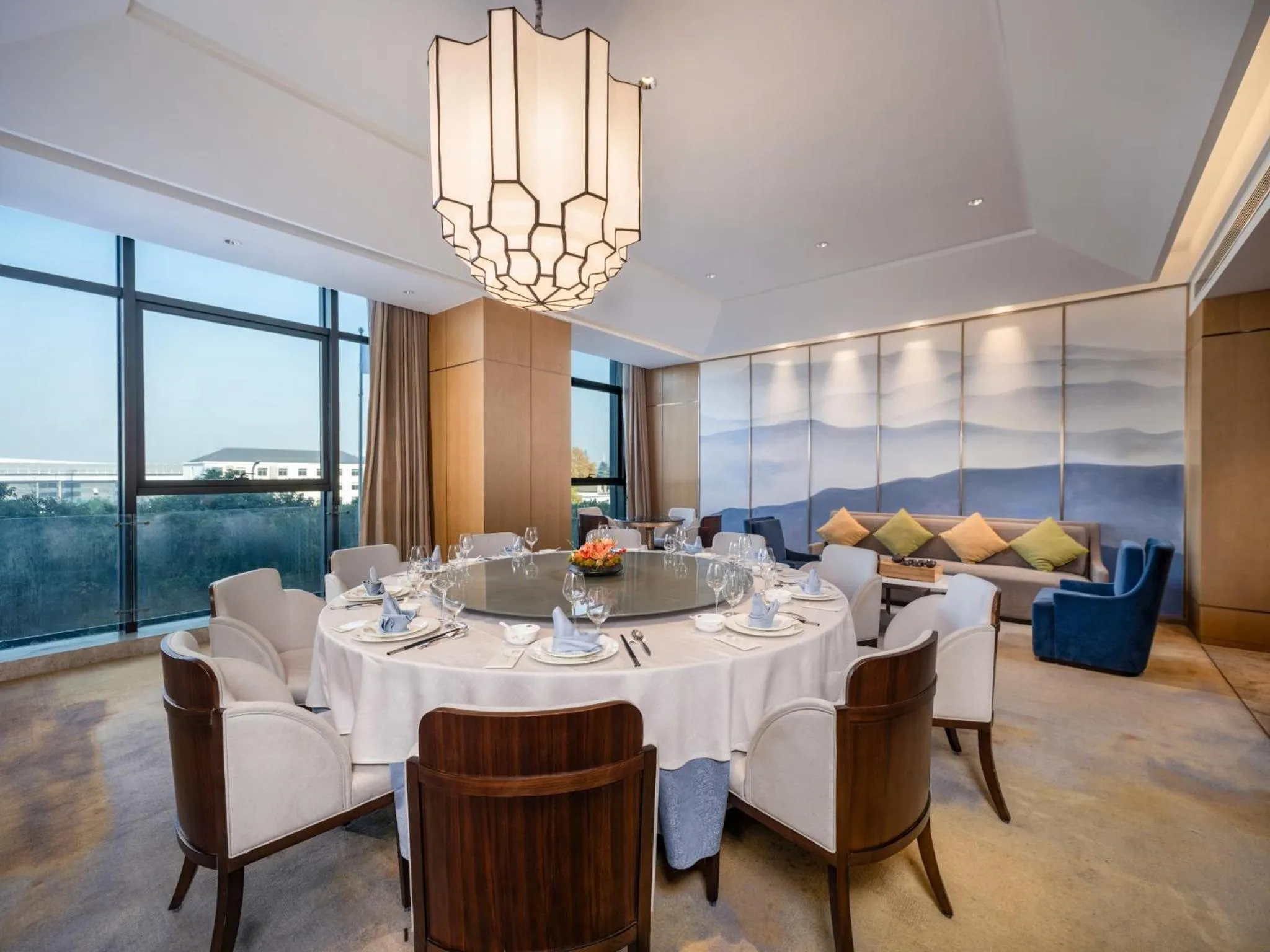 Restaurant/places to eat in Holiday Inn Nanjing Harbour by IHG