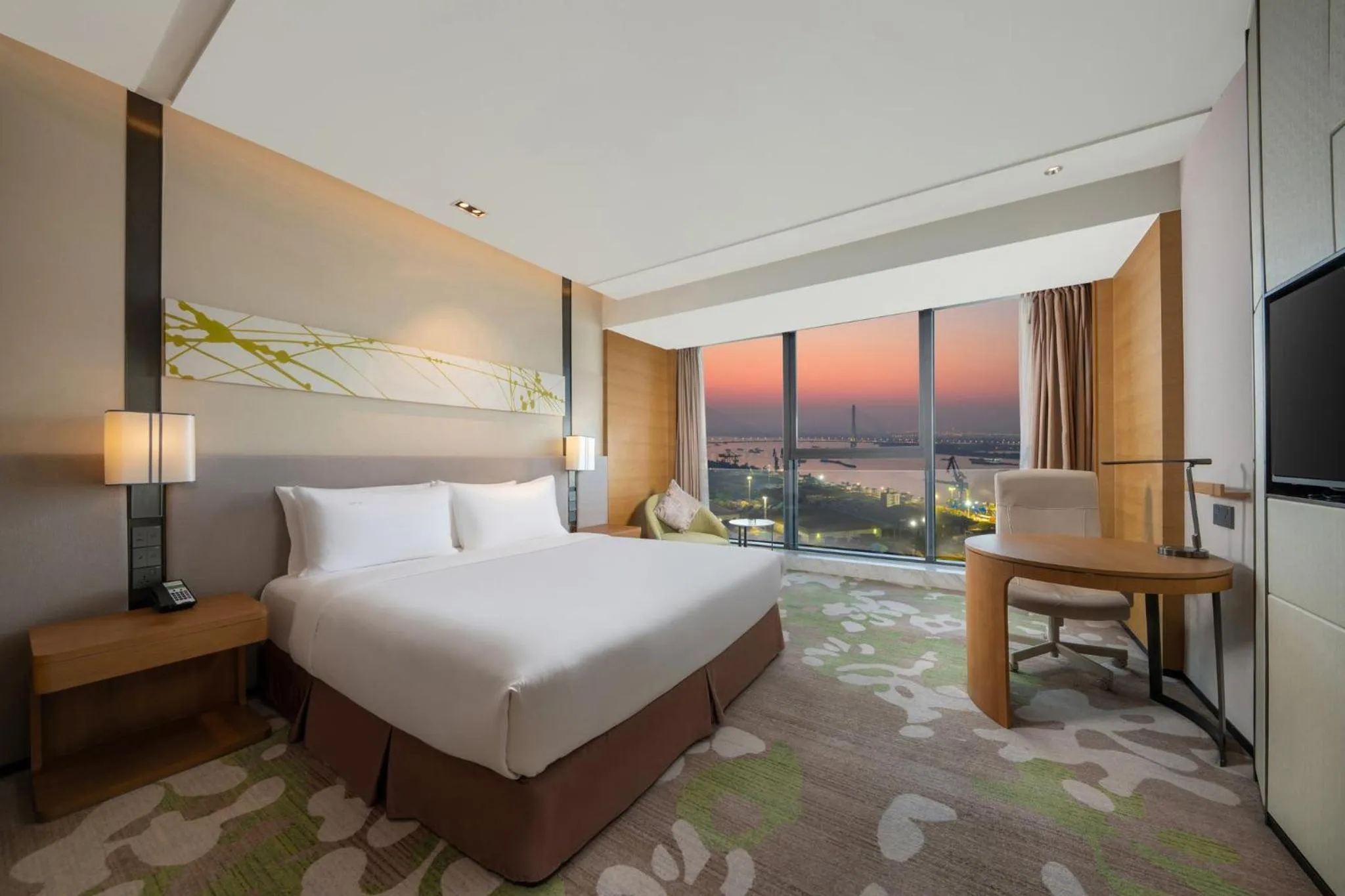 Photo of the whole room, Bed in Holiday Inn Nanjing Harbour by IHG