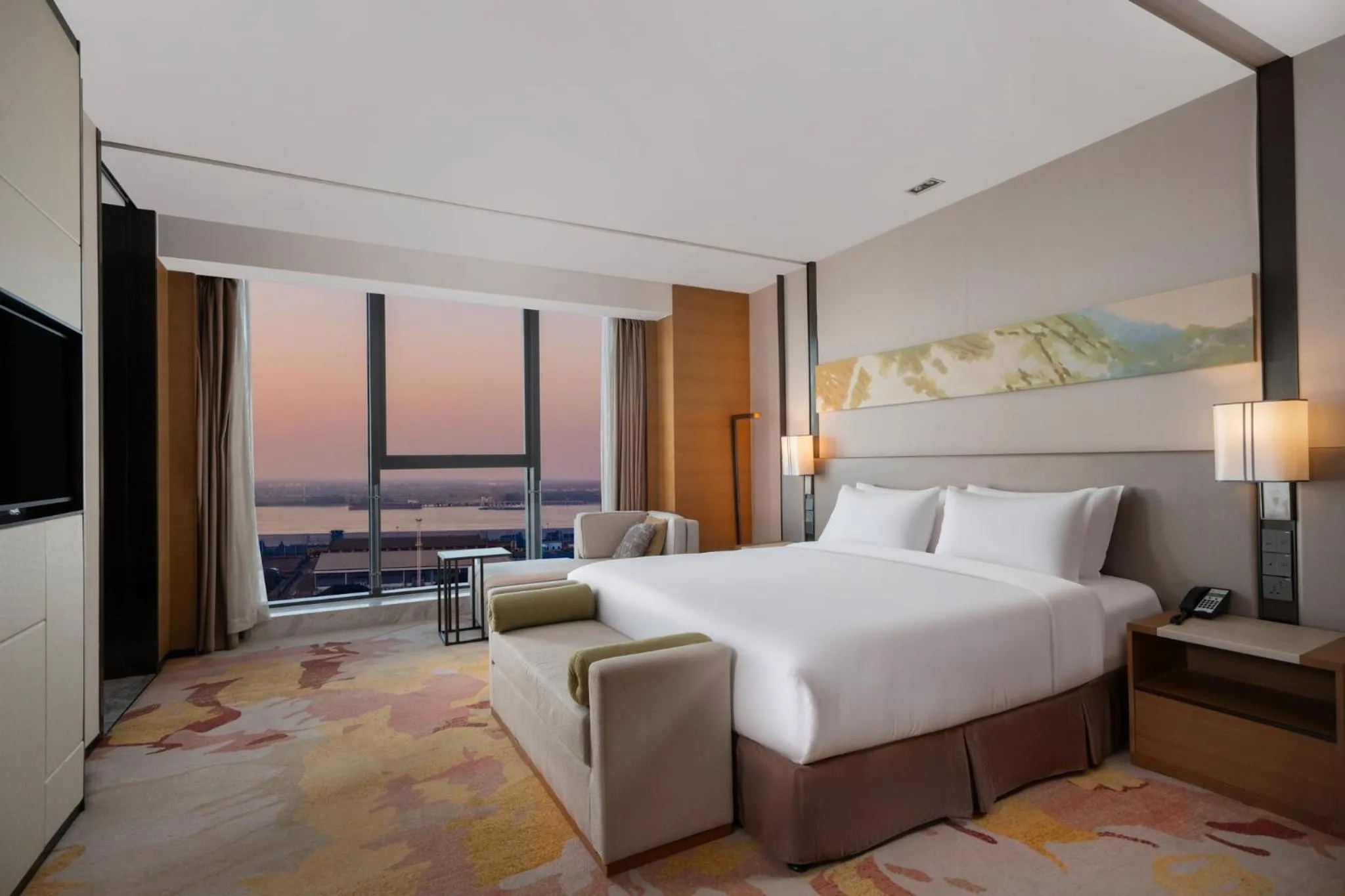 Photo of the whole room, Bed in Holiday Inn Nanjing Harbour by IHG