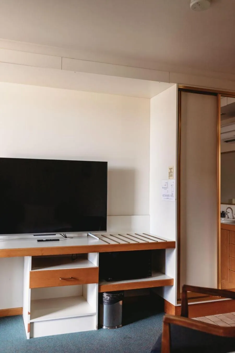 TV and multimedia in Echuca Nirebo Motel