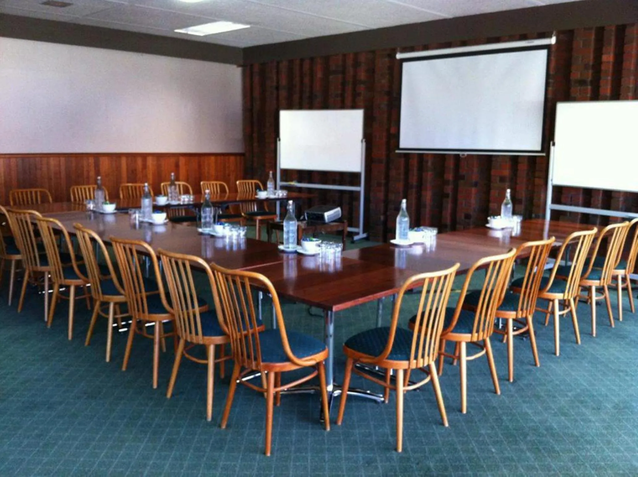 Business facilities in Echuca Nirebo Motel