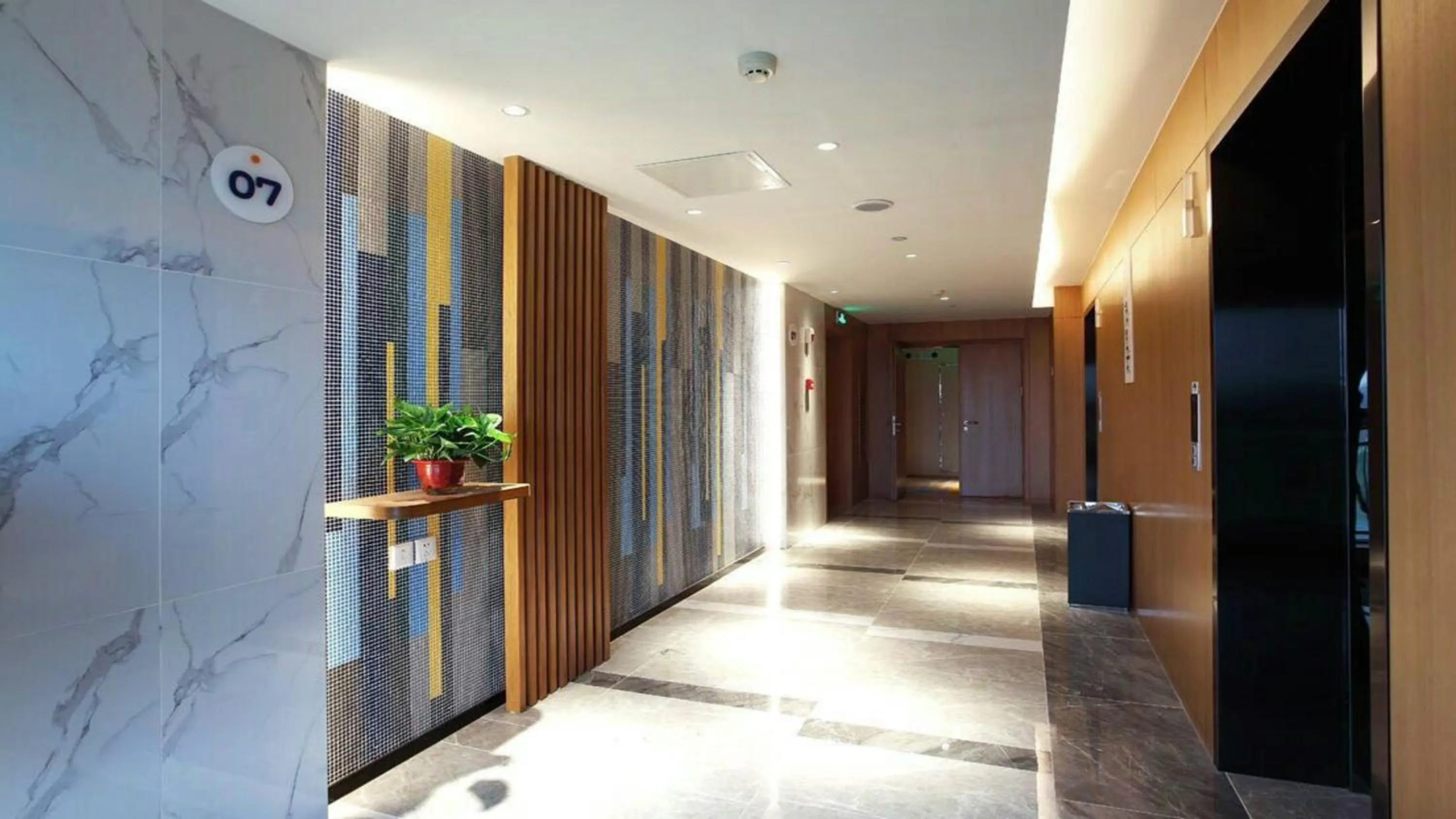 Lobby or reception in Holiday Inn Express Xi'an Qujiang South by IHG