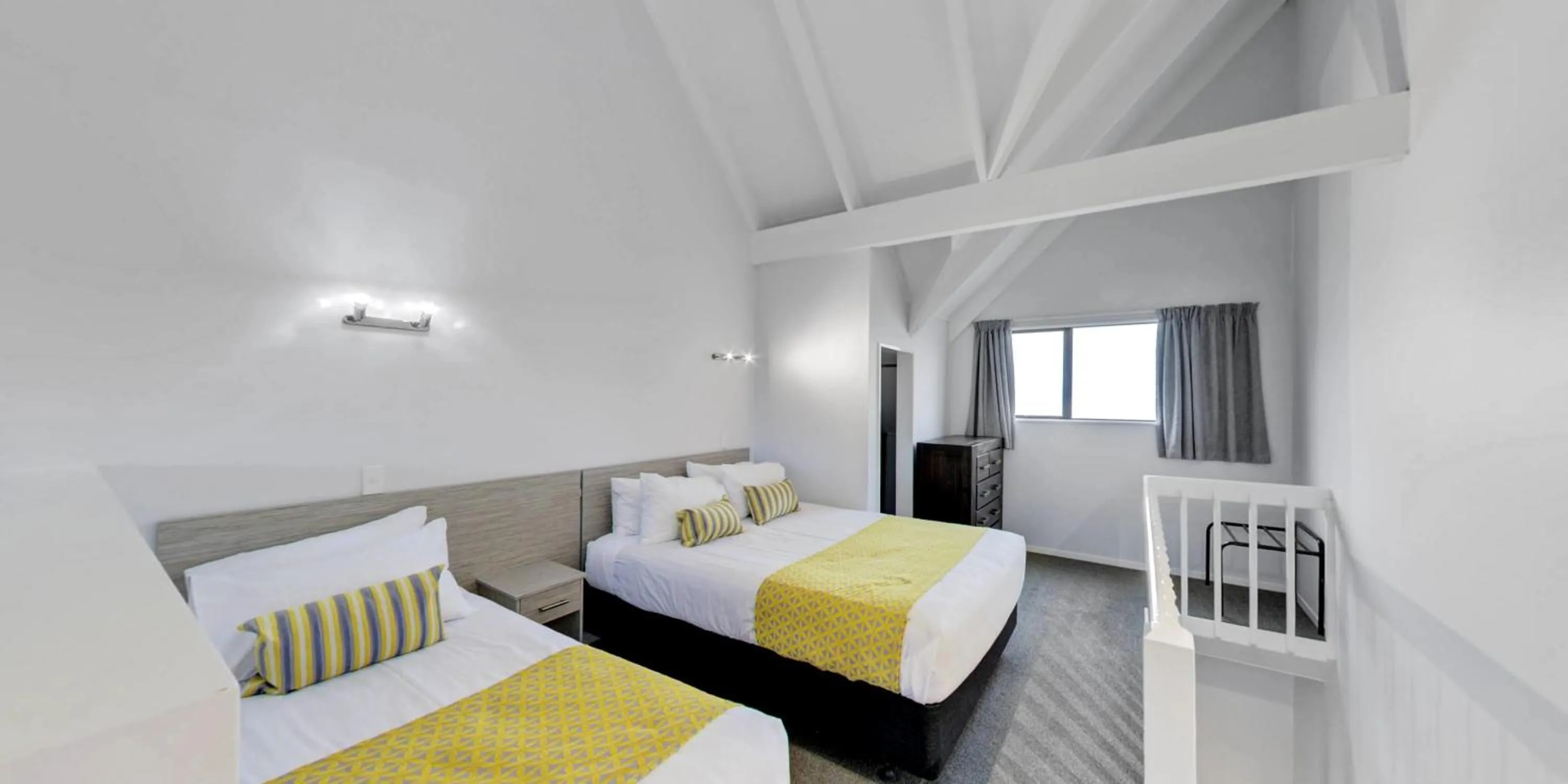 Bedroom, Bed in Arista of Rotorua