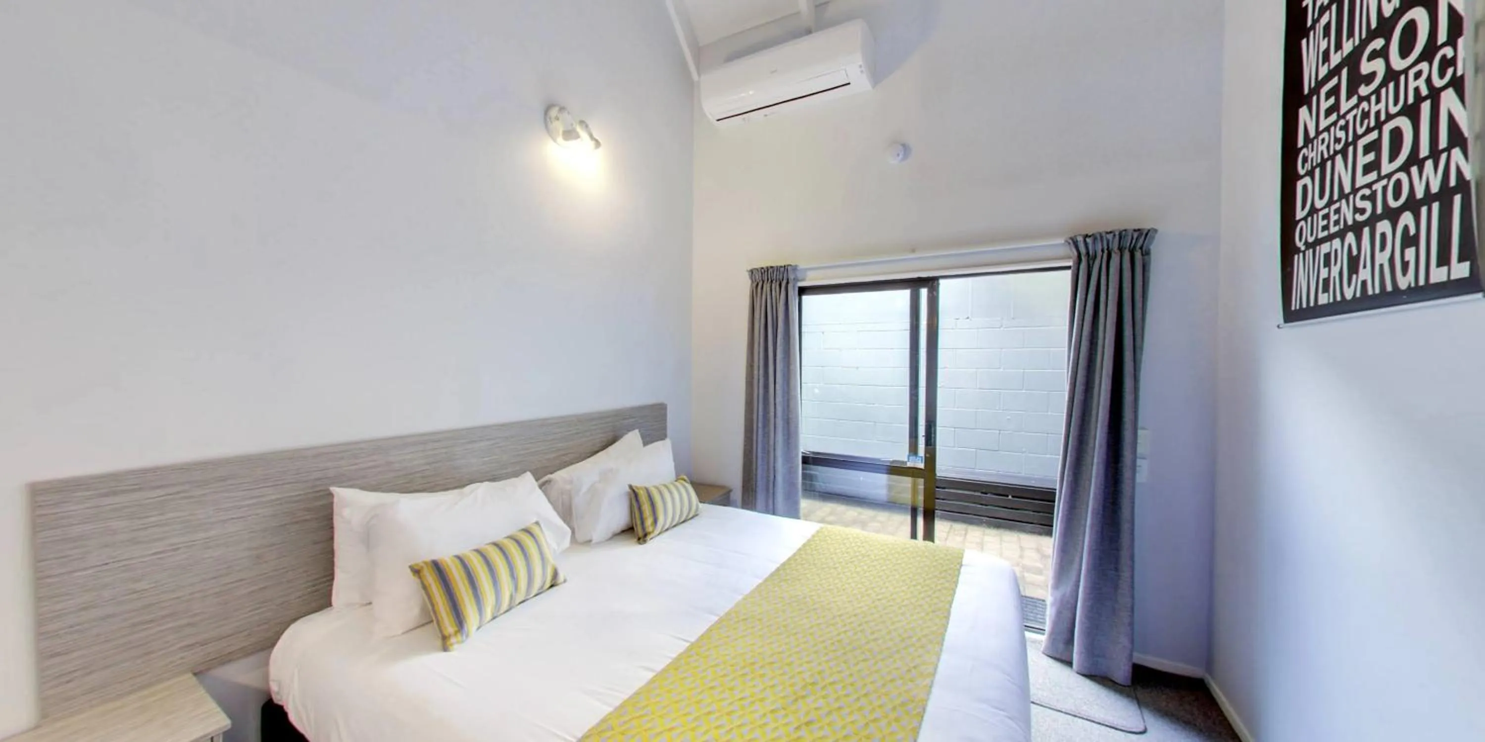 Bedroom, Bed in Arista of Rotorua