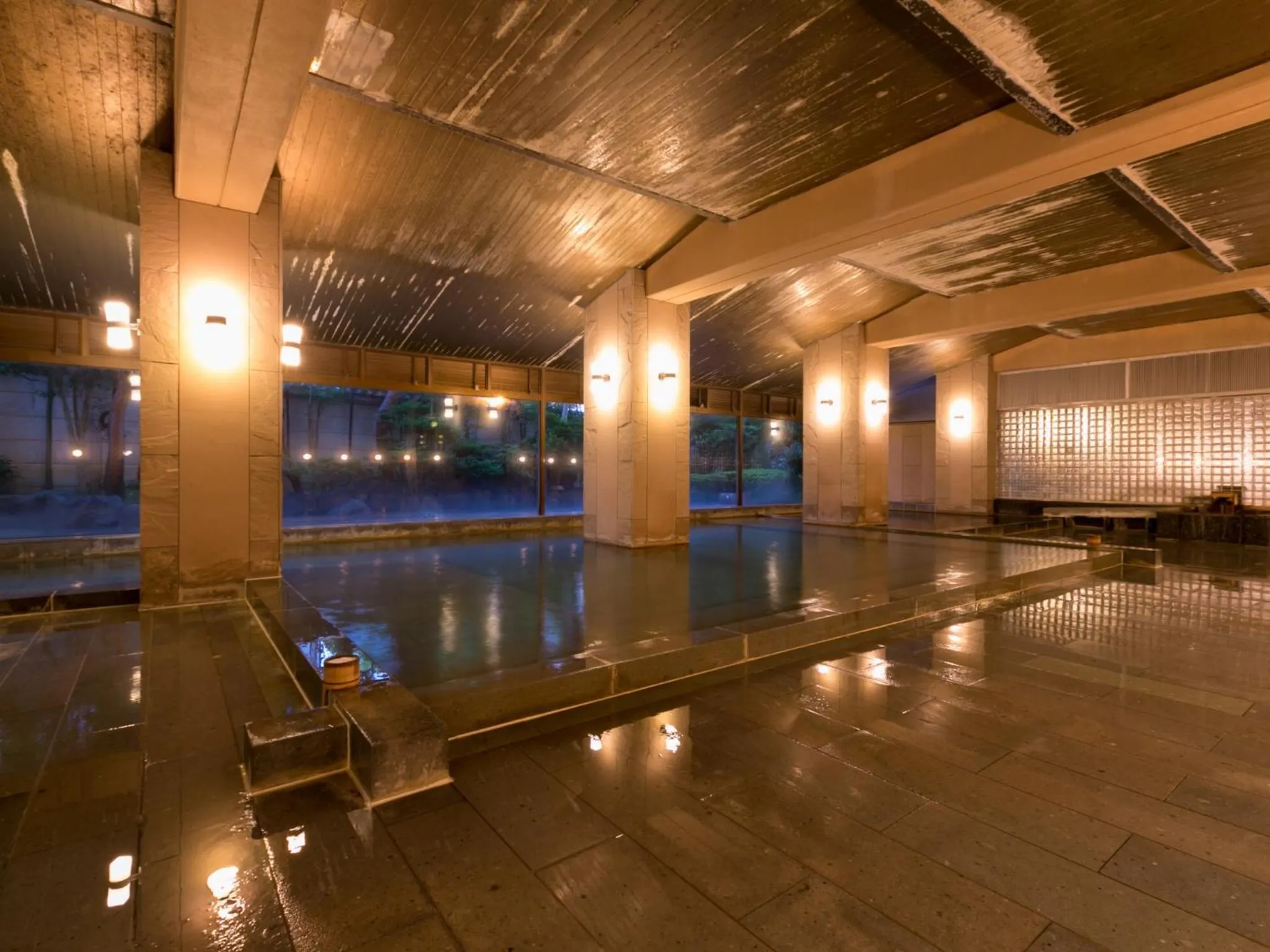 Hot Spring Bath in Hoshi
