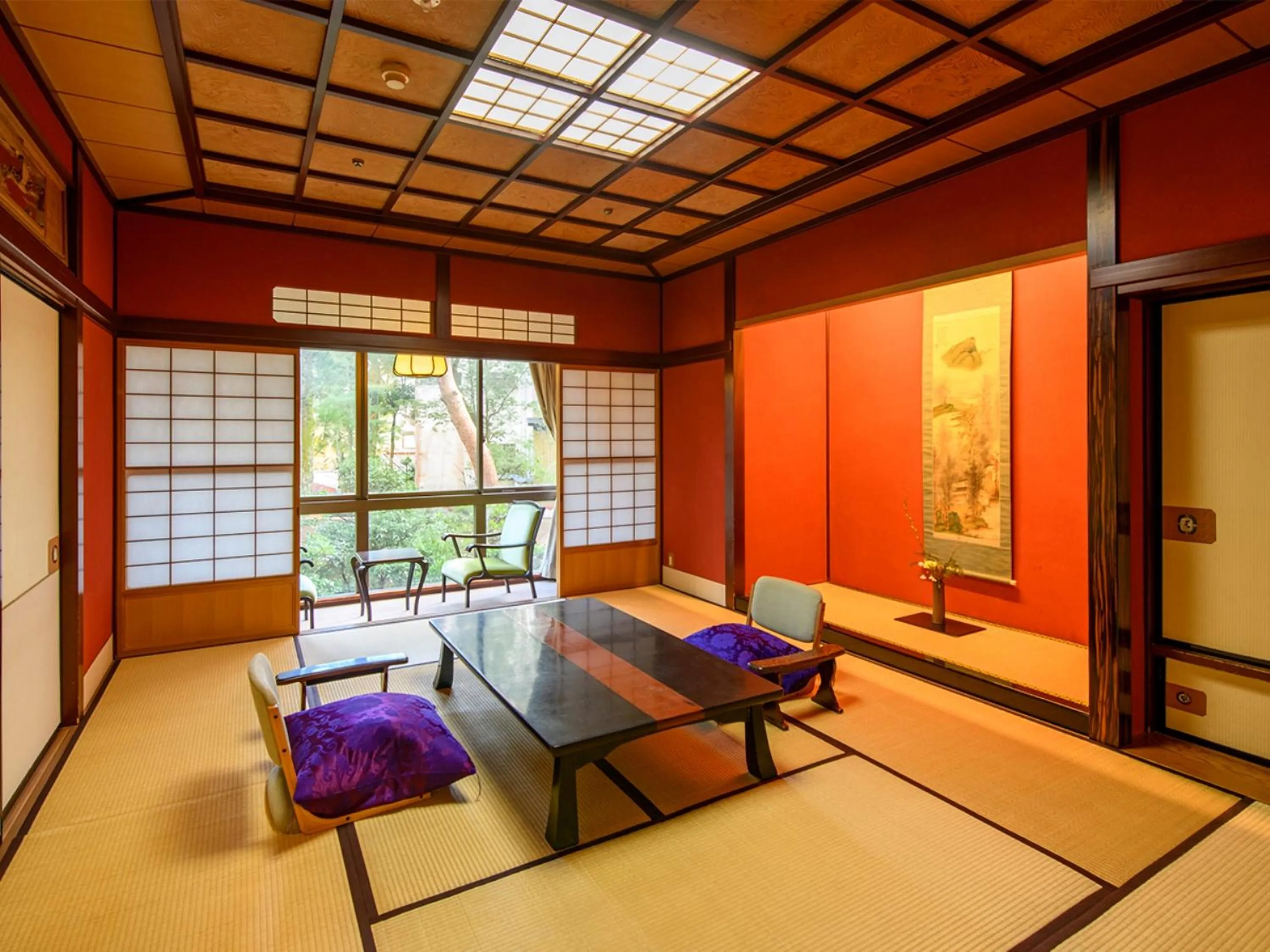 Photo of the whole room in Hoshi