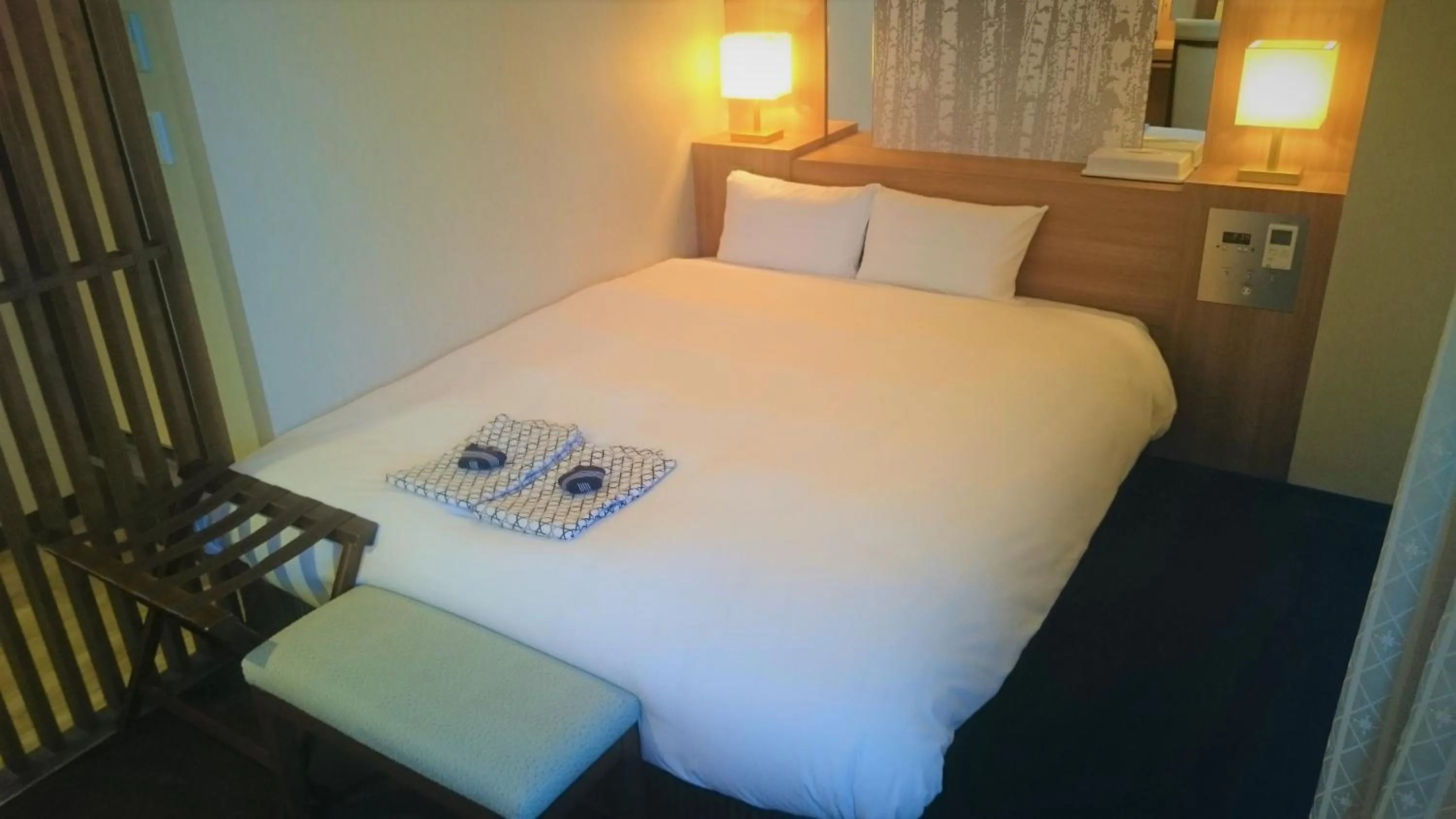 Bedroom, Bed in West Inn Fuji-Yoshida