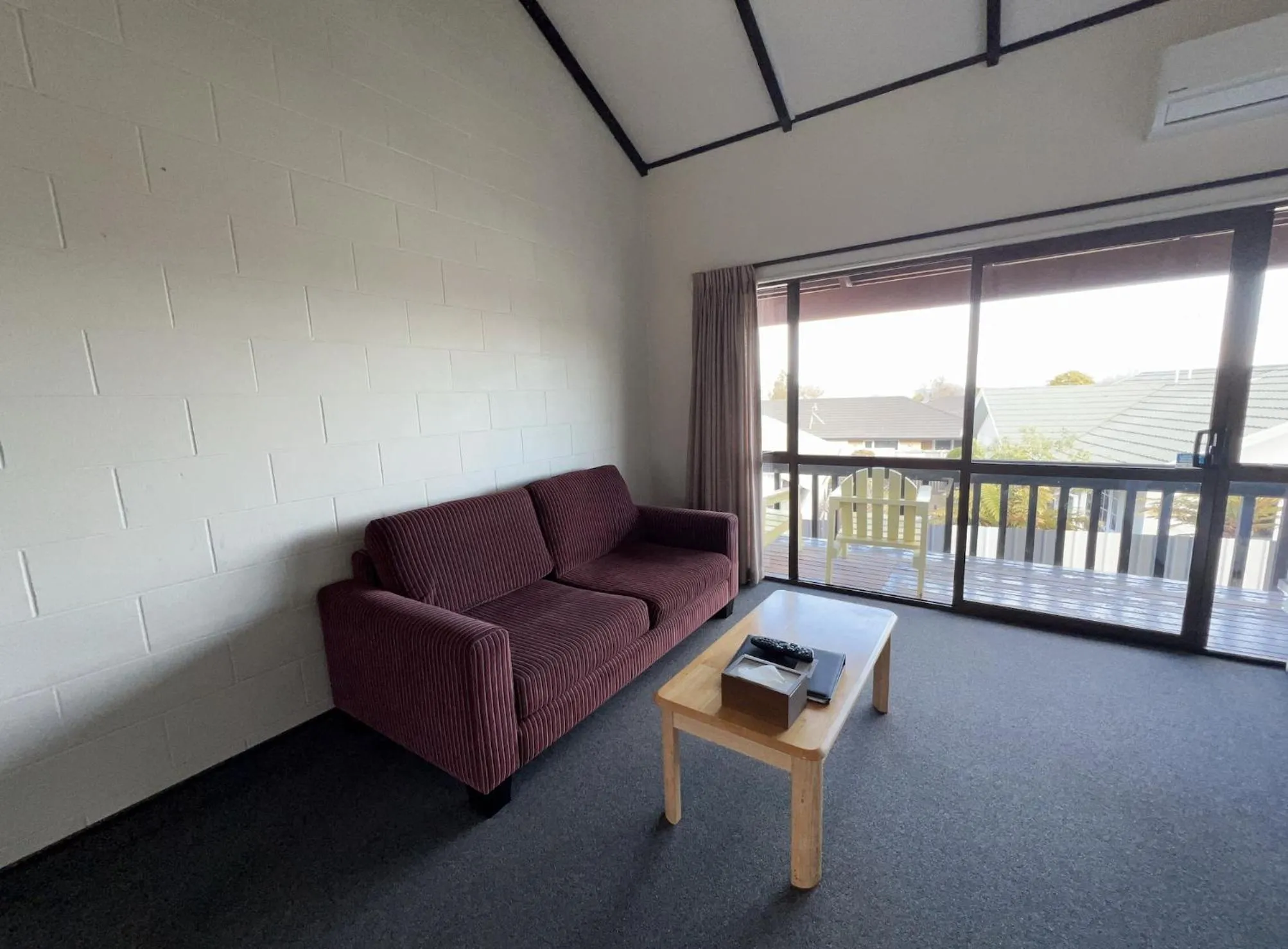 Seating area in Mountain View Motel