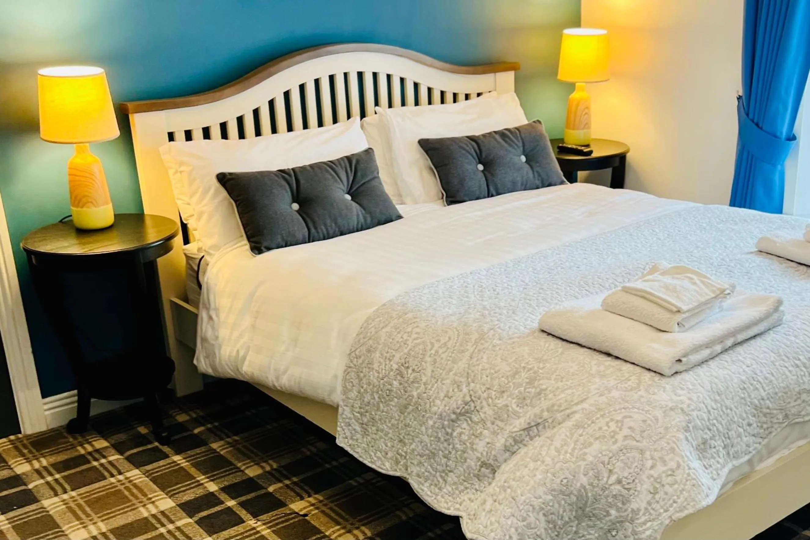 Bed in Zoe Bistro & Accommodation