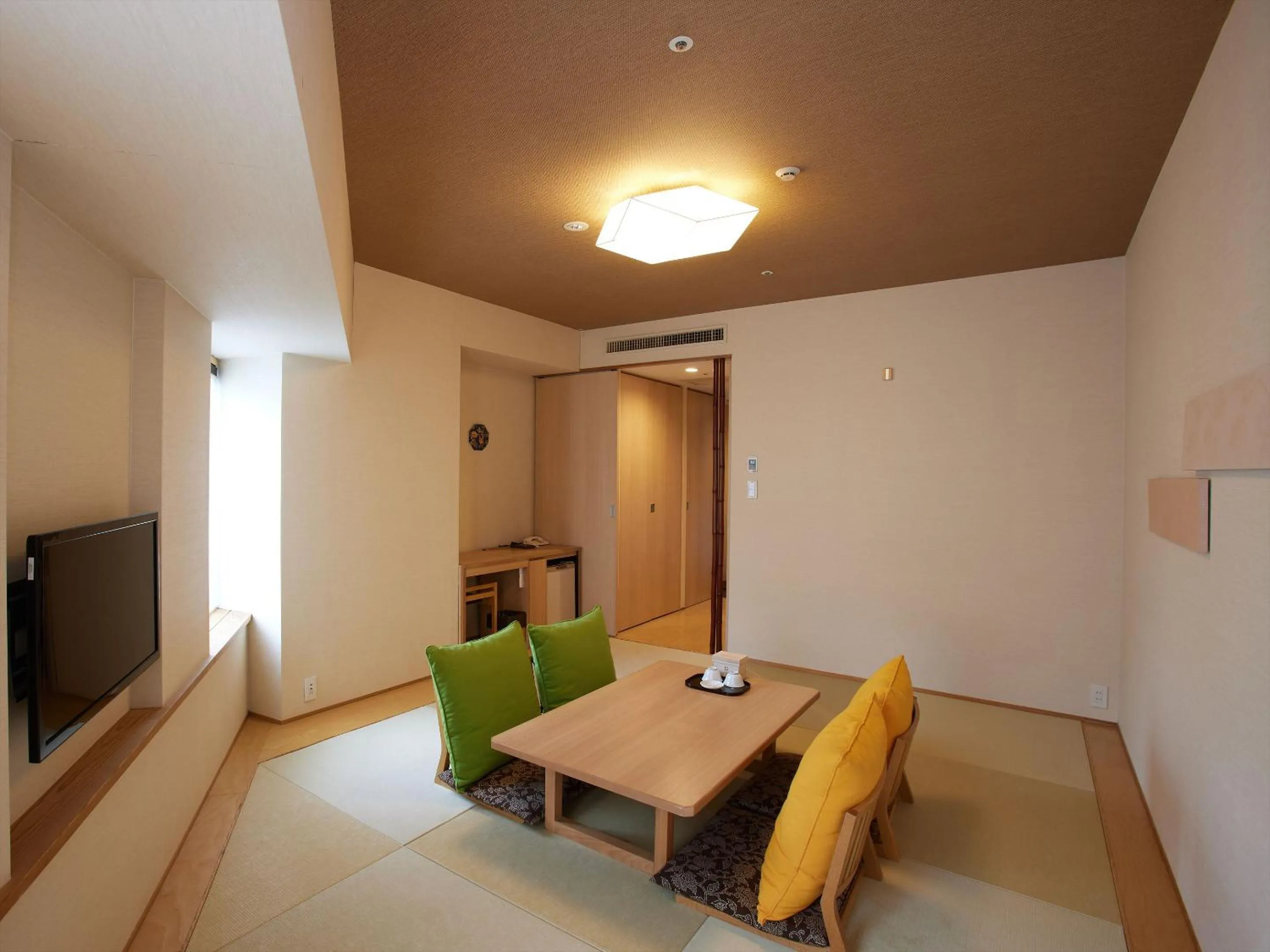Photo of the whole room in Kyoto Hot Spring Hatoya Zuihokaku Hotel