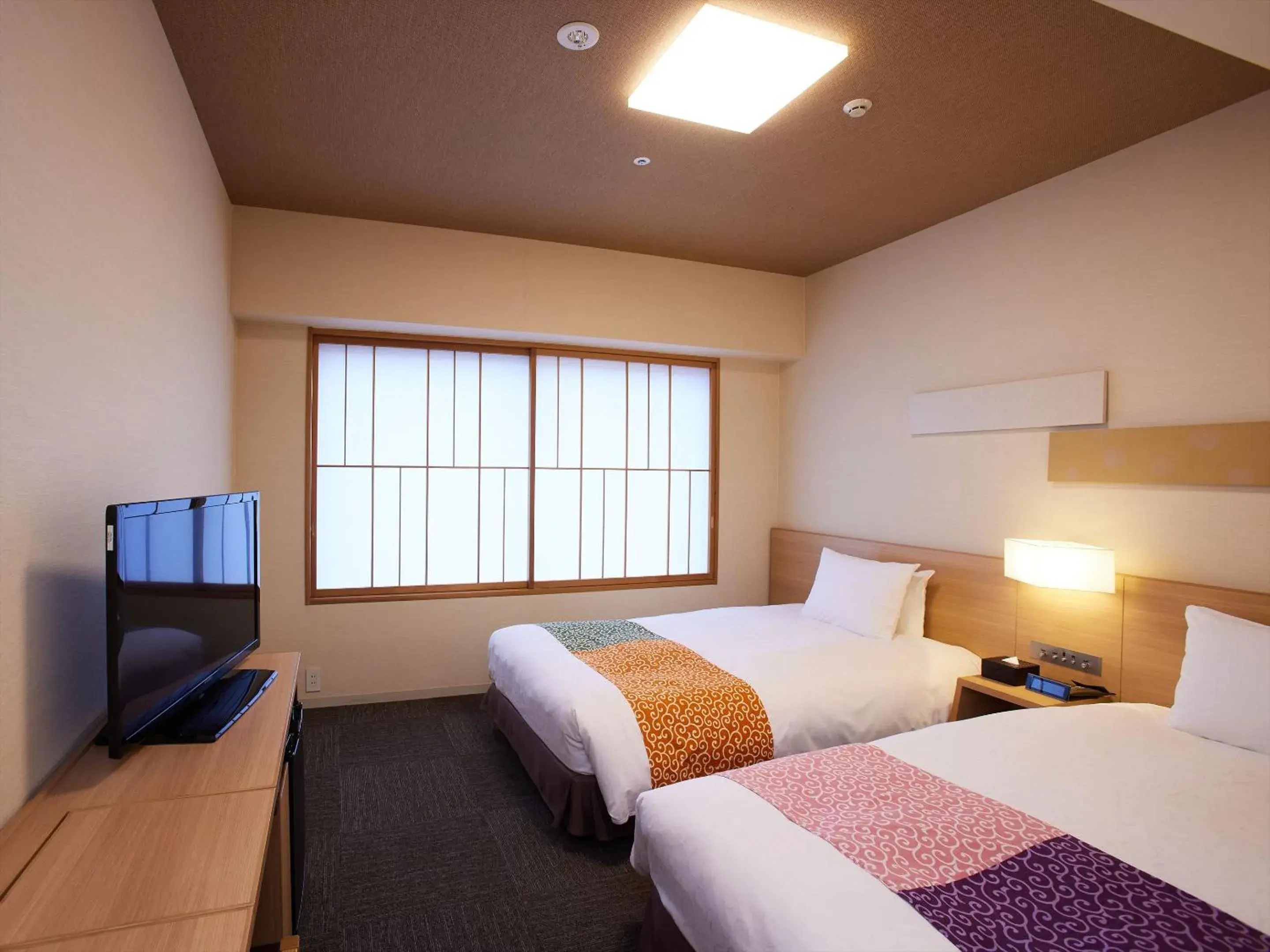 Economy Twin Room - single occupancy in Kyoto Hot Spring Hatoya Zuihokaku Hotel Economy Twin Room - single occupancy in Kyoto Hot Spring Hatoya Zuihokaku Hotel