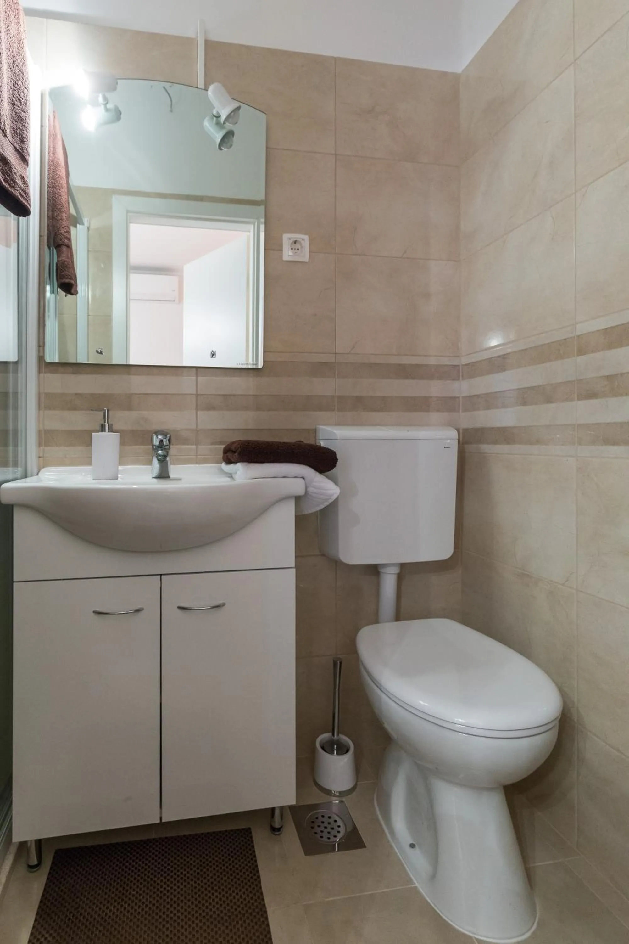 Bathroom in Apartment Ani