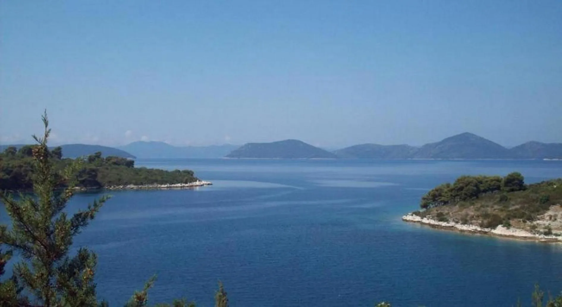 Neighbourhood in Apartment Ani