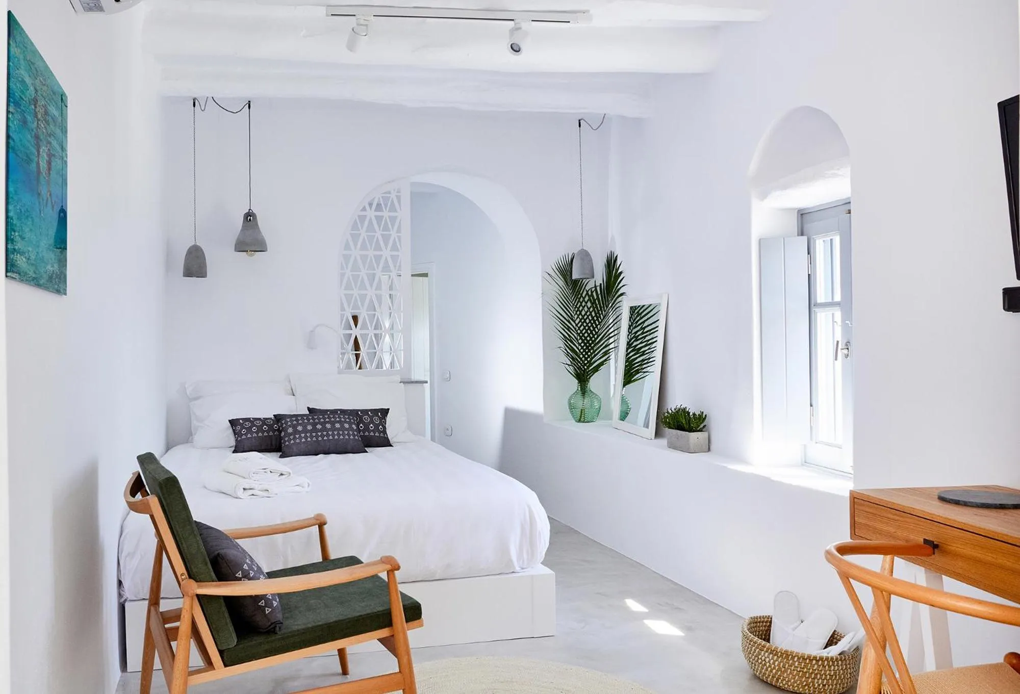 Bedroom, Bed in Living Theros Luxury Suites